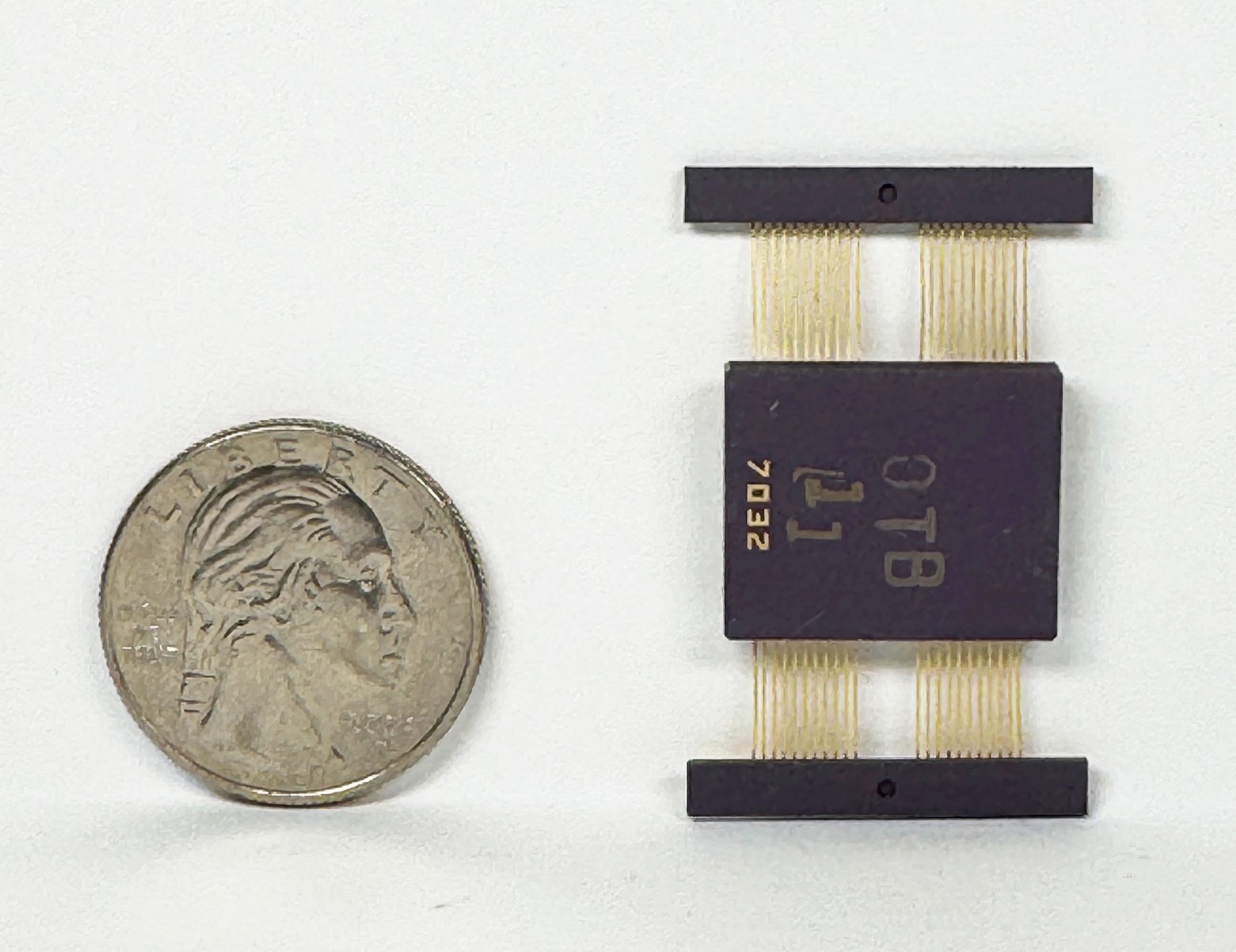 Rare UTMC flatpack IC chip