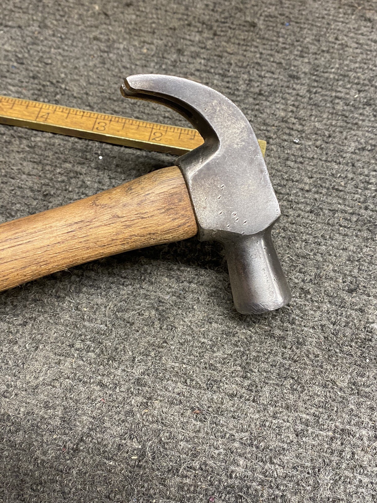 Vintage 7 Oz English Pattern Curved Claw Hammer Unbranded