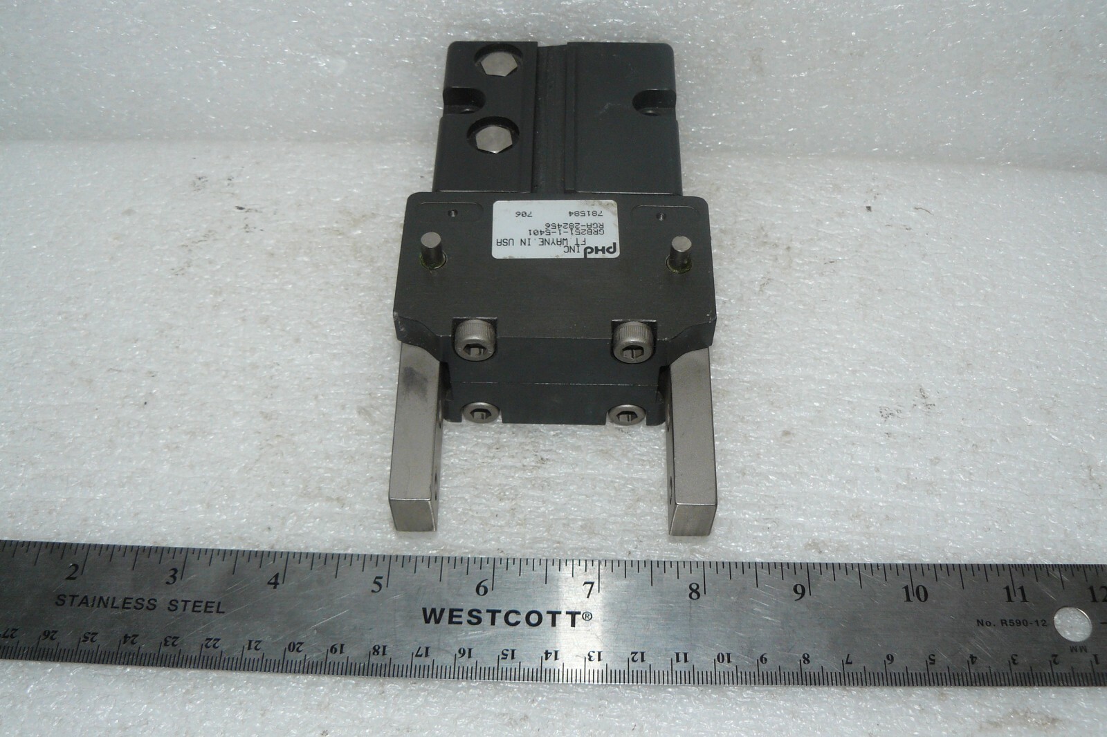 PHD GRB251-1-5401 SERIES GRB PNEUMATIC GRIPPER NEW