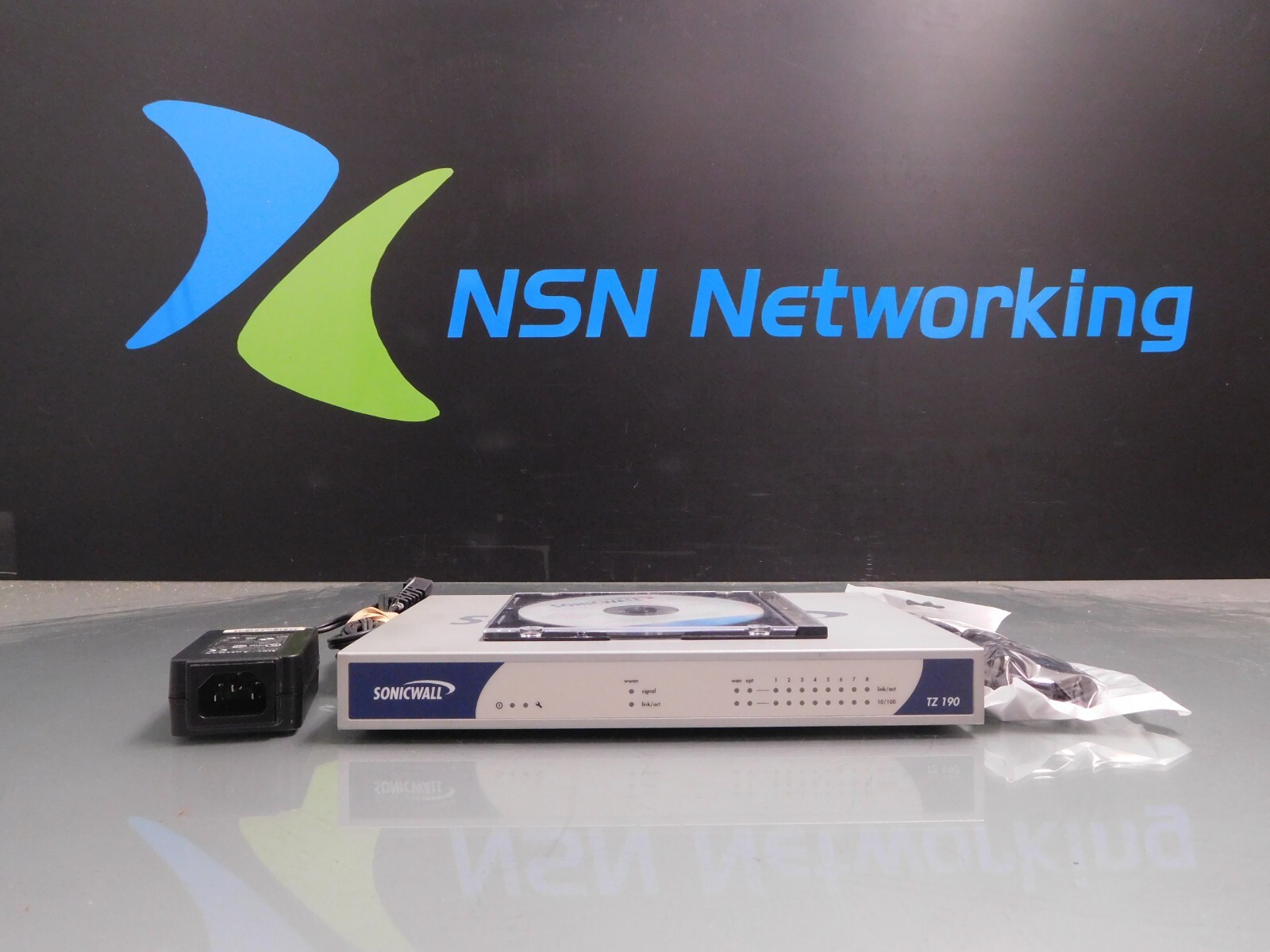 SonicWall TZ 190 APL18-045 8-Port VPN Firewall Network Security Appliance w/ PS