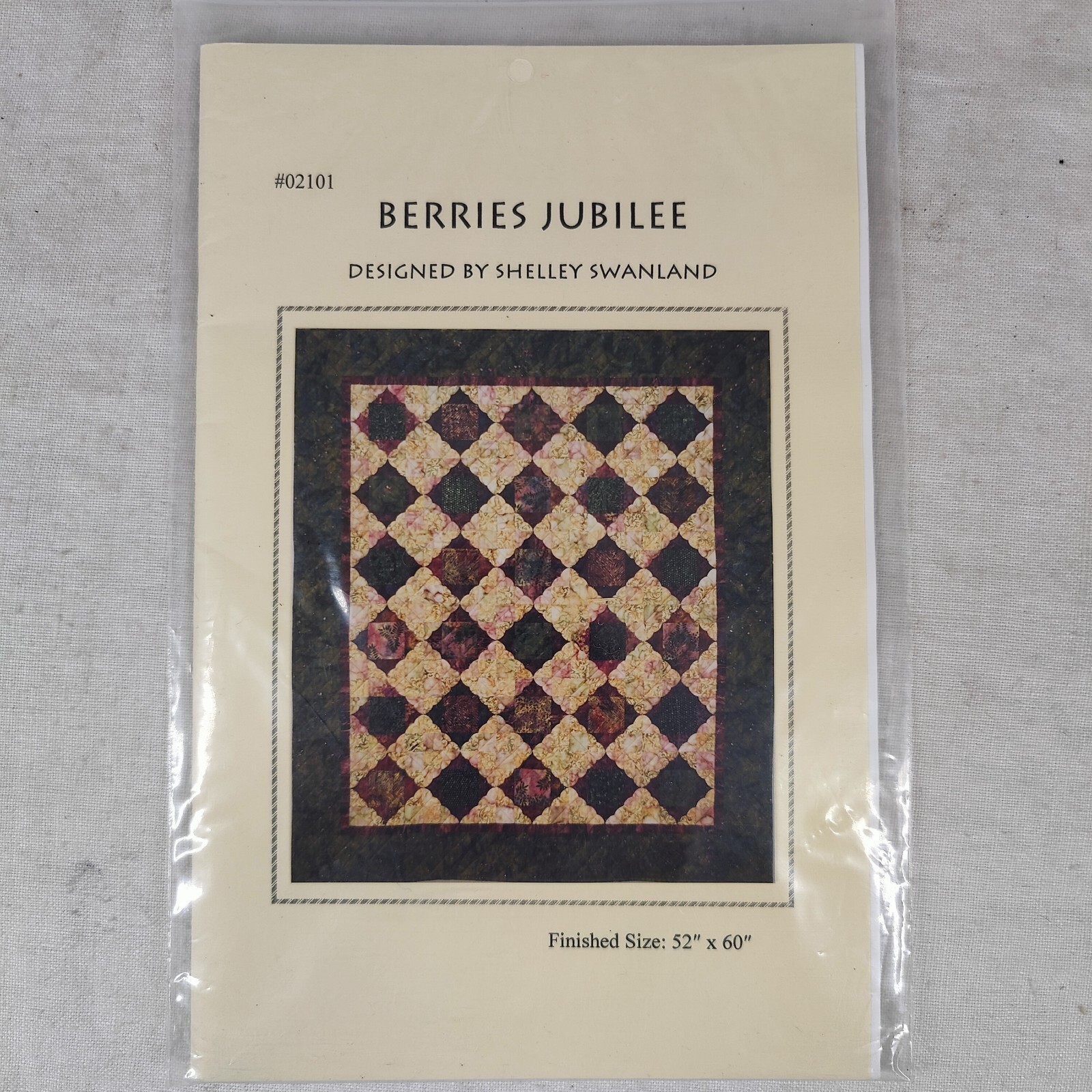 Berries Jubilee Rustic Fancy Wall Hanging Large Quilt Template 52" x 60"