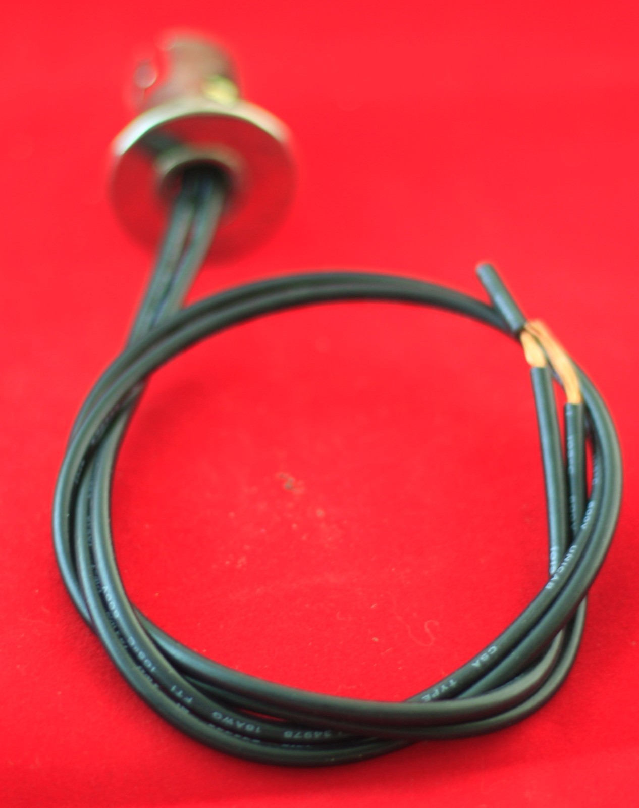 Socket for Bulb 1142, 1076, 1158, 1176, 90 ( Wire 16" long)