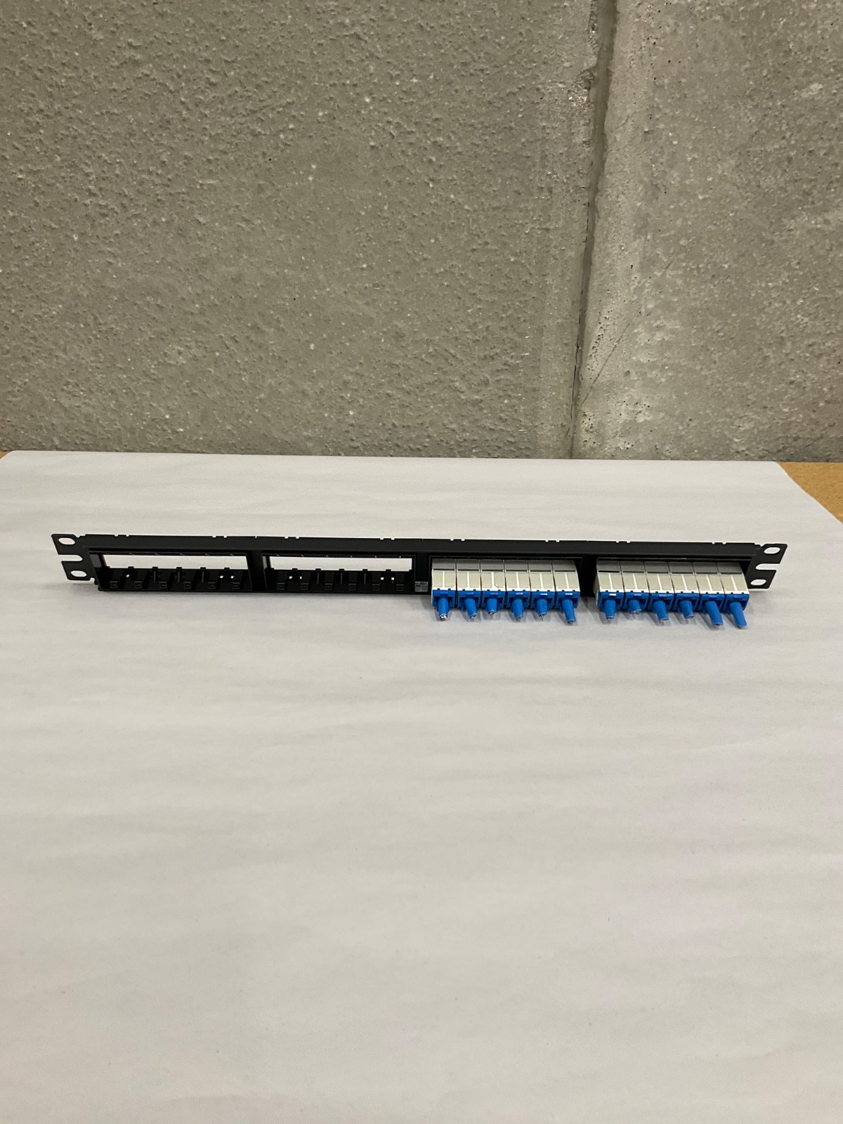 Panduit CPPL6FP Modular Patch Panel