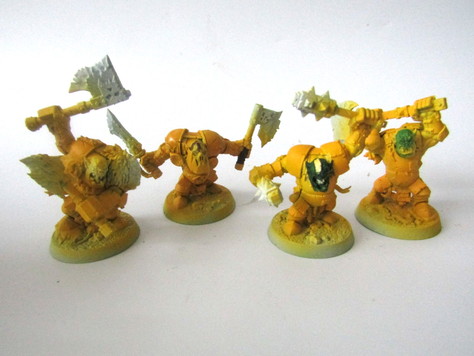 A3 WARHAMMER UNDERWORLDS - IRONSKULLS BOYZ BASE COATED