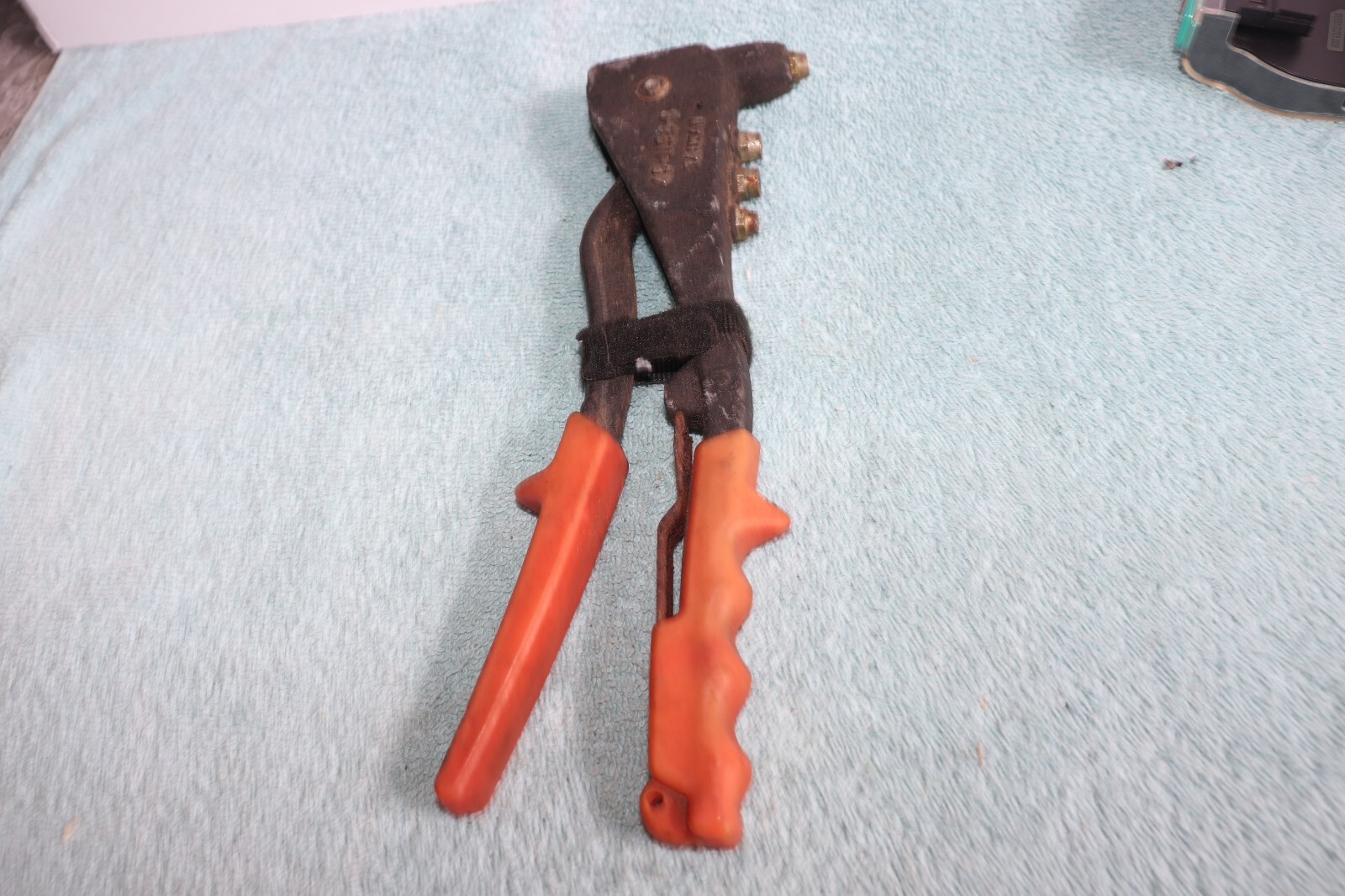 Vintage Westcraft Western Auto 45-1198-6 Hand Riveter Riveting Tool