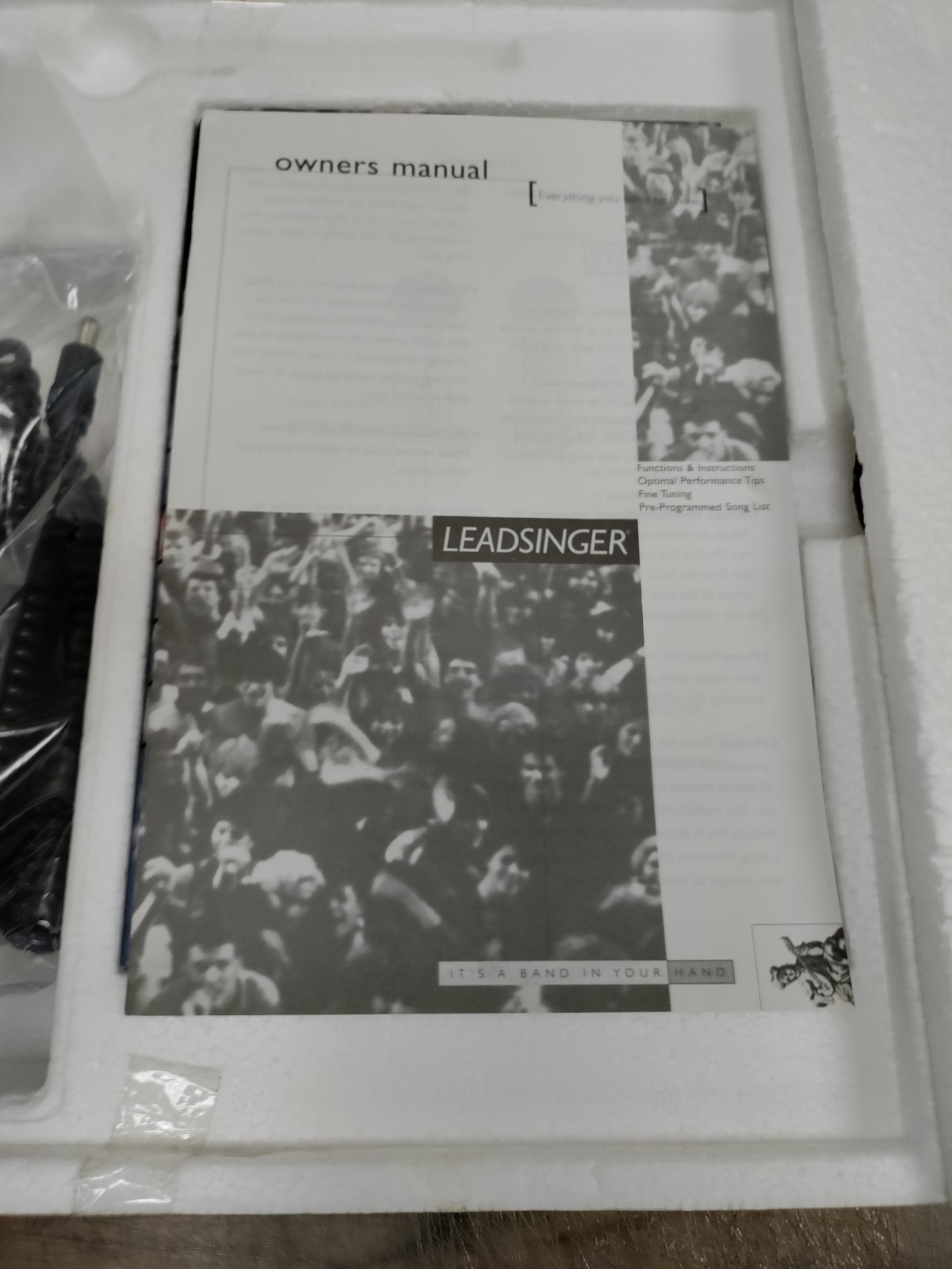 Vintage Leadsinger Handheld Wireless Music System Karaoke Microphone