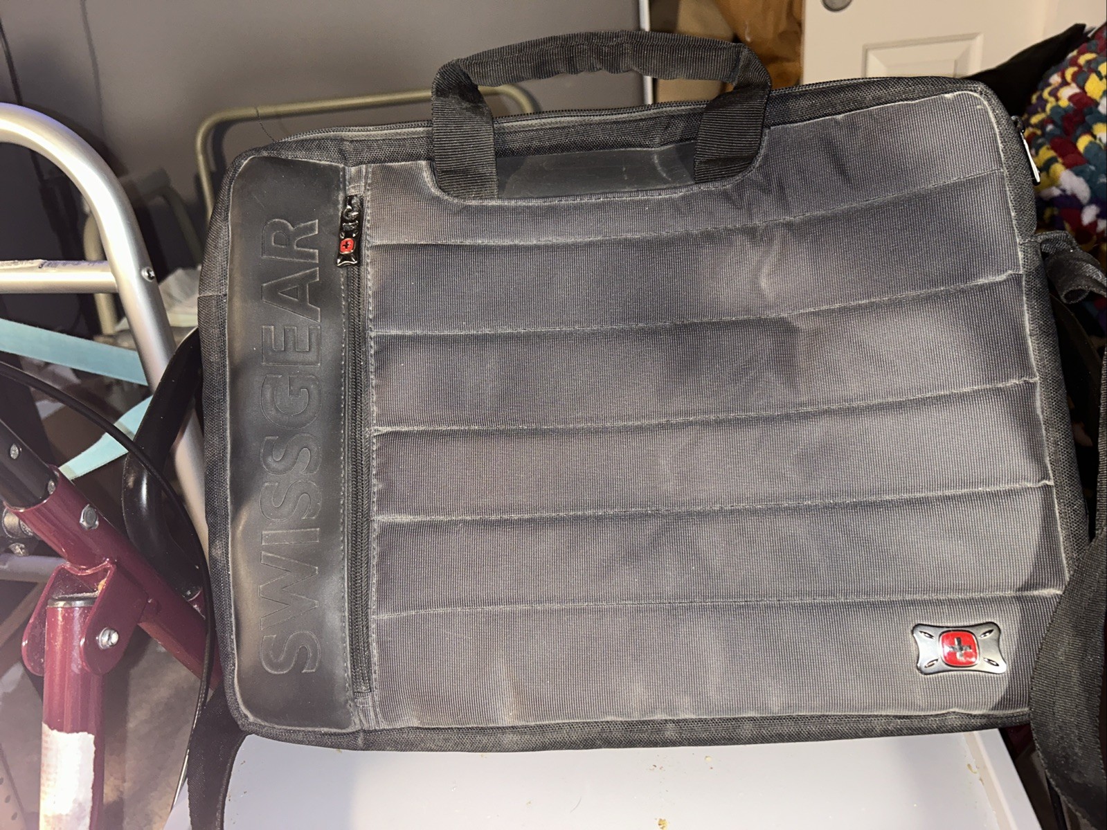 SWISSGEAR / WENGEAR Black Laptop Case 16. Inch . Made With Ballistic Nylon.