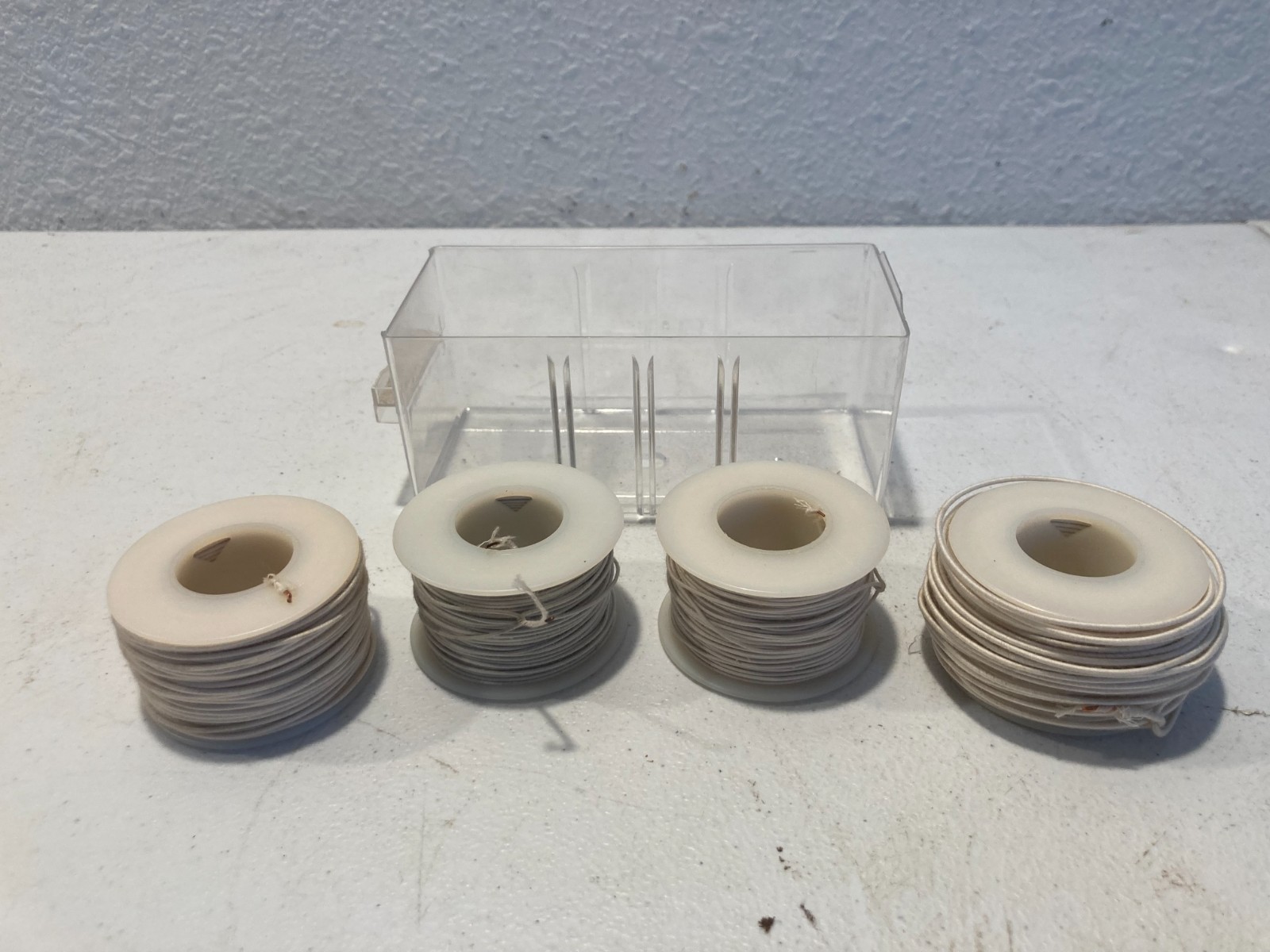 Lot 4 Vintage Cloth Covered Copper Magnet Wire Spools Textile Coil Wire