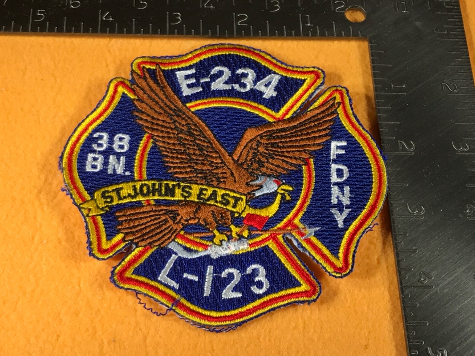 I1-21 NEW YORK FIRE DEPARTMENT PATCH - ENGINE 234 LADDER 123 - ST JOHNS EAST