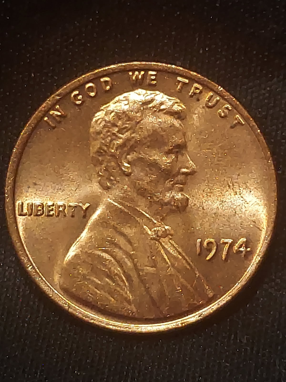 1974 RD Lincoln Memorial Penny Error  - Off Center, Wide AM (reverse)