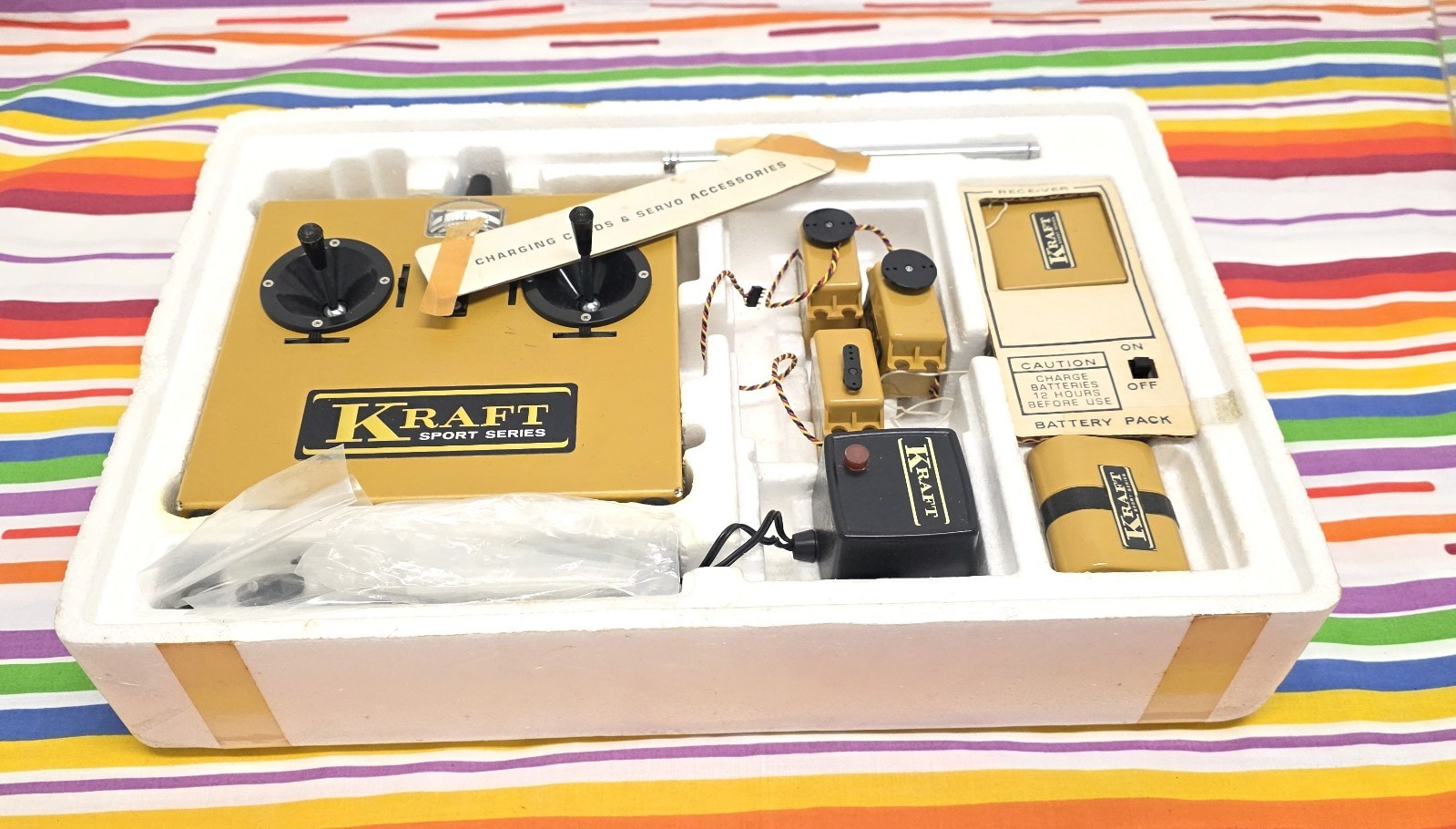 KRAFT KP5 RADIO CONTROLE VINTAGE - CLASS C  - 72.24  MHz - GOOD CONDITION