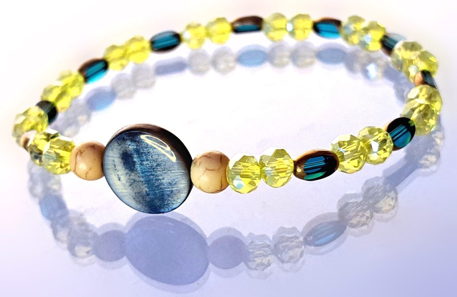 Handmade Golden Crystal-Glass Bracelet - 18.25 cm / 7.2 in Stretch Fit
