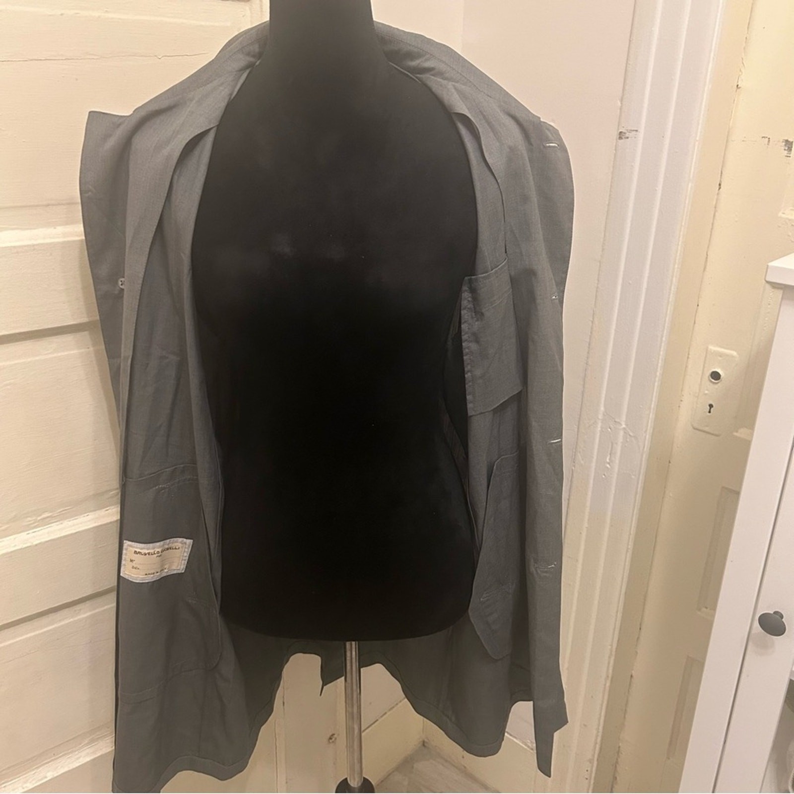 Brunello Cucinelli Gray Lightweight Button-Up Jacket Quiet Luxury Minimalist