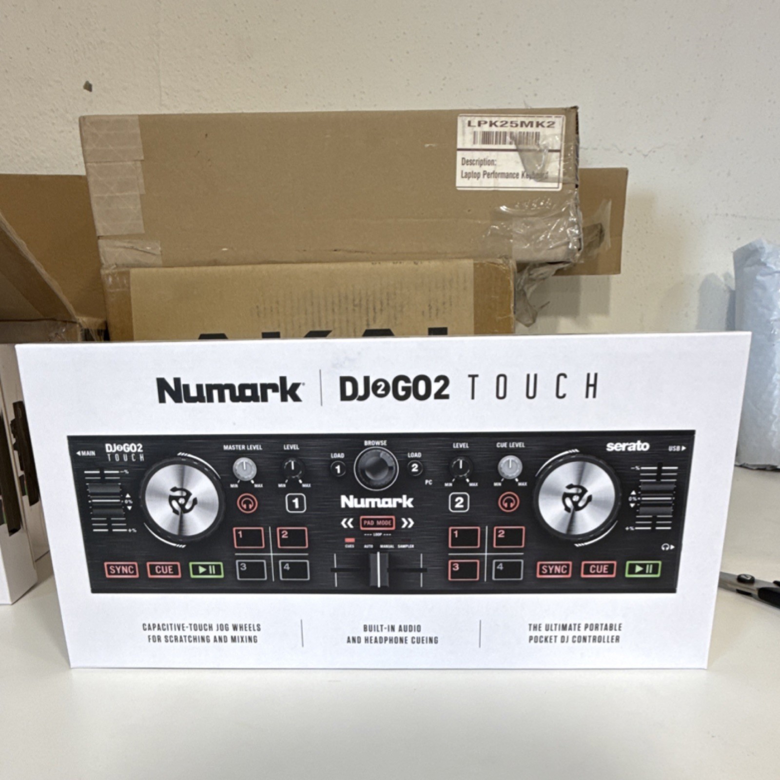 Numark DJ2GO2 Touch Portable Double Deck Controller Touch-Capacitive Jog Wheels