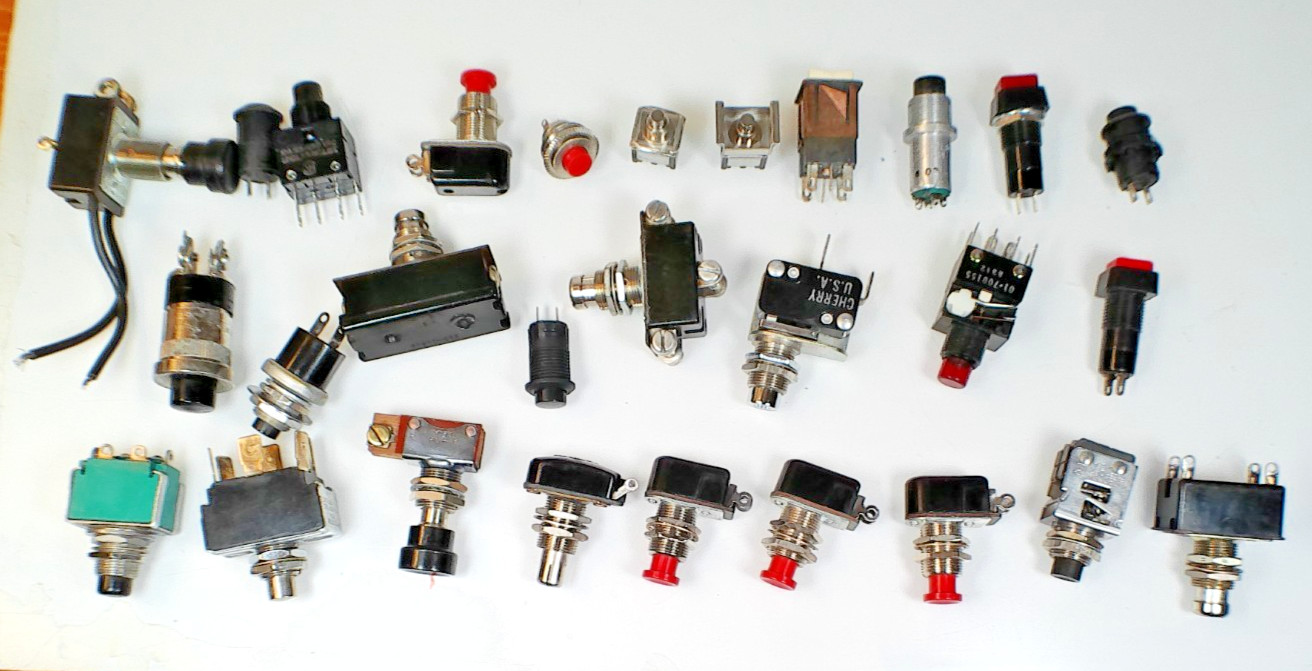 LOT OF 28 ASSORTED HIGH END, AEROSPACE QUALITY PUSHBUTTON SWITCH, ALL USA MADE