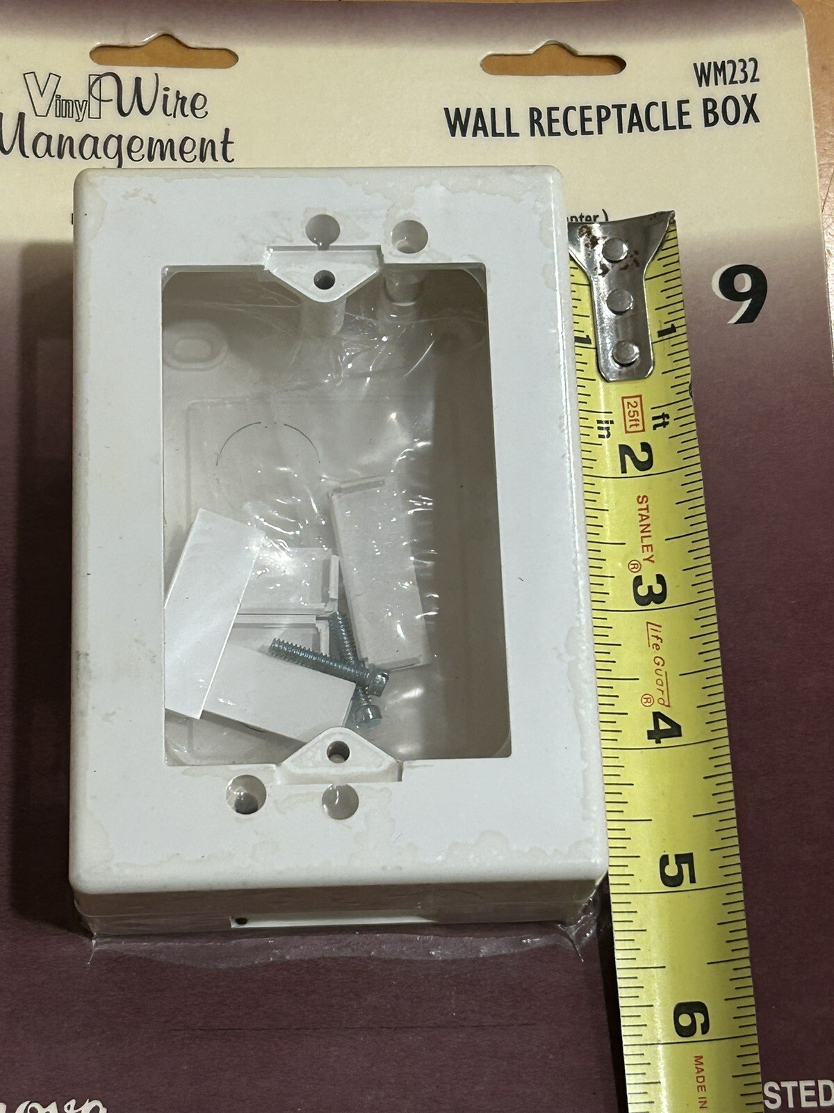 GENOVA WM232 WALL SWITCH AND RECEPTACLE BOX - NEW IN PACKAGE