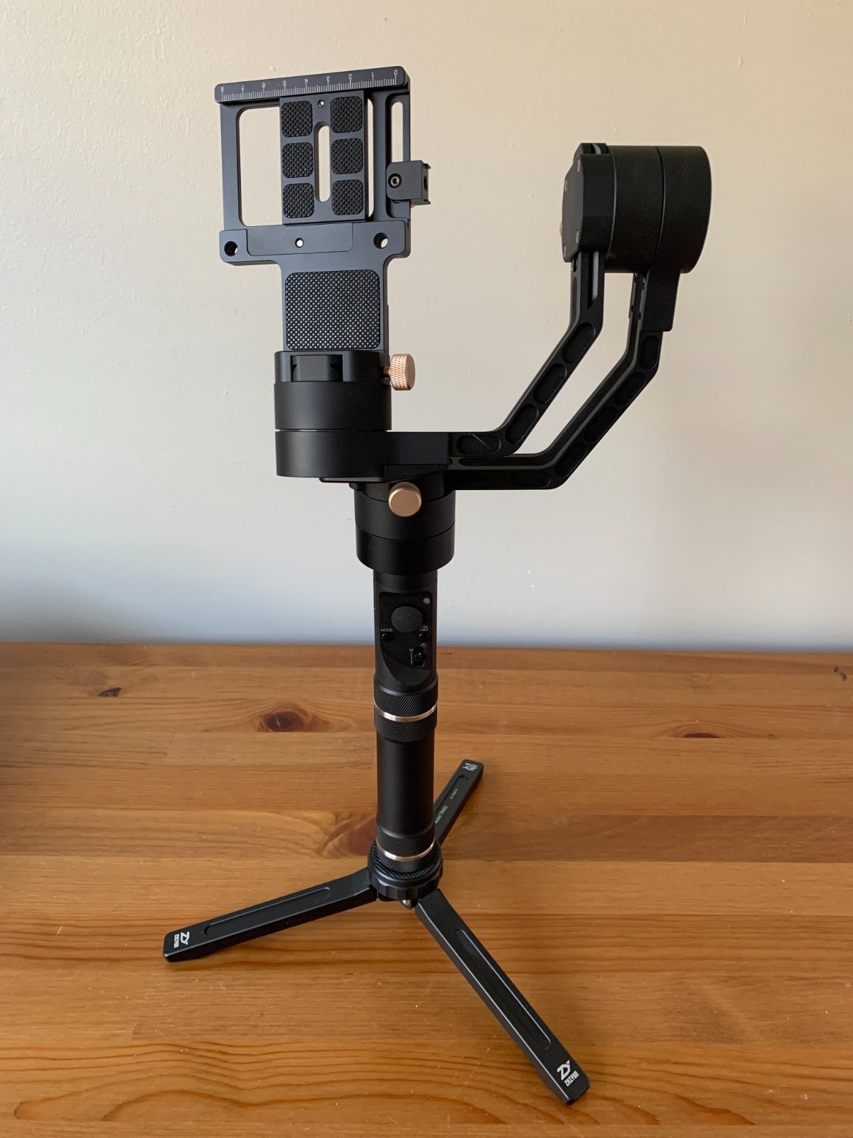 Zhiyun Crane Plus 3-Axis Handheld Gimbal StabilIzer V2
