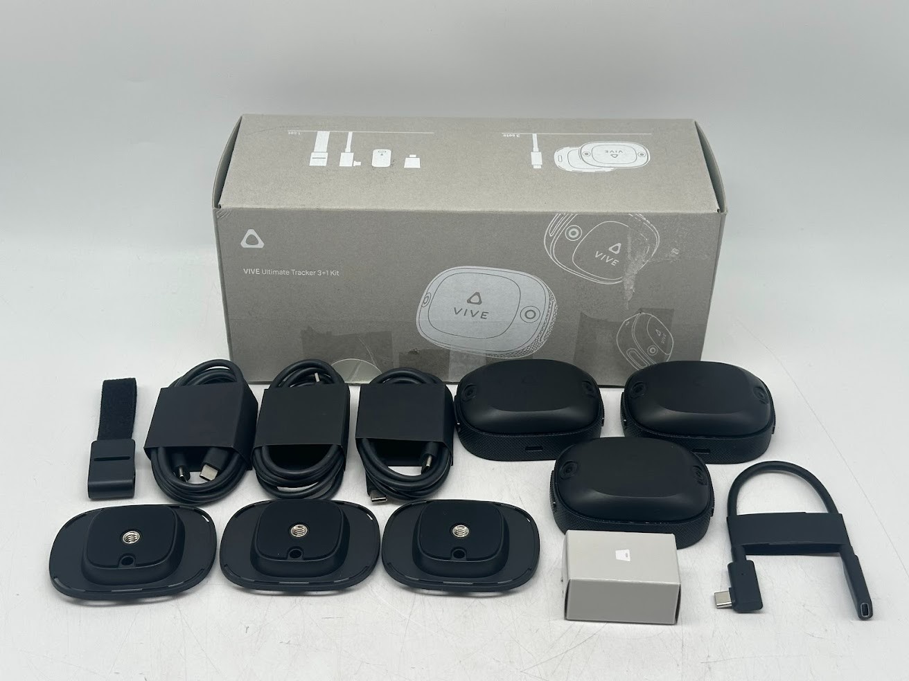 HTC Vive Ultimate Tracker 3-Pack - NO TYPE-C DONGLE