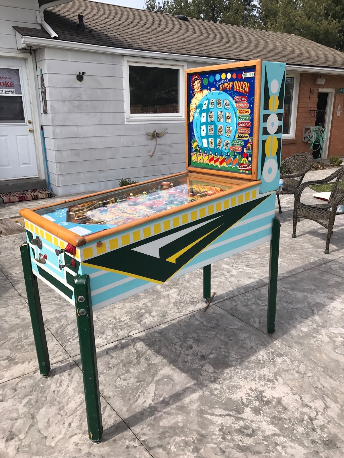 Gottlieb Gypsy Queen Pinball Machine