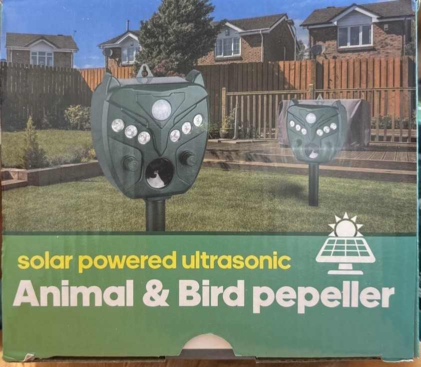 solar powered ultrasonic Animal & Bird pepeller for gophers, moles, voles, shrew