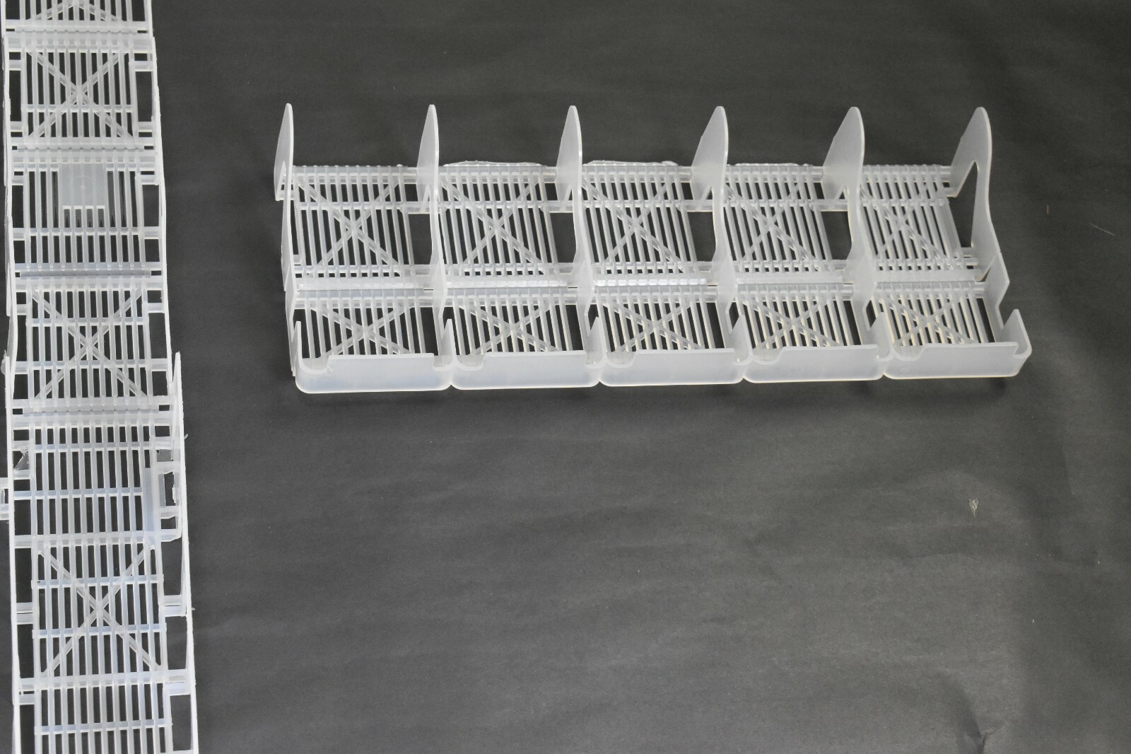 Display Technologies MISC LOT OF DEEP SHELF GLIDES