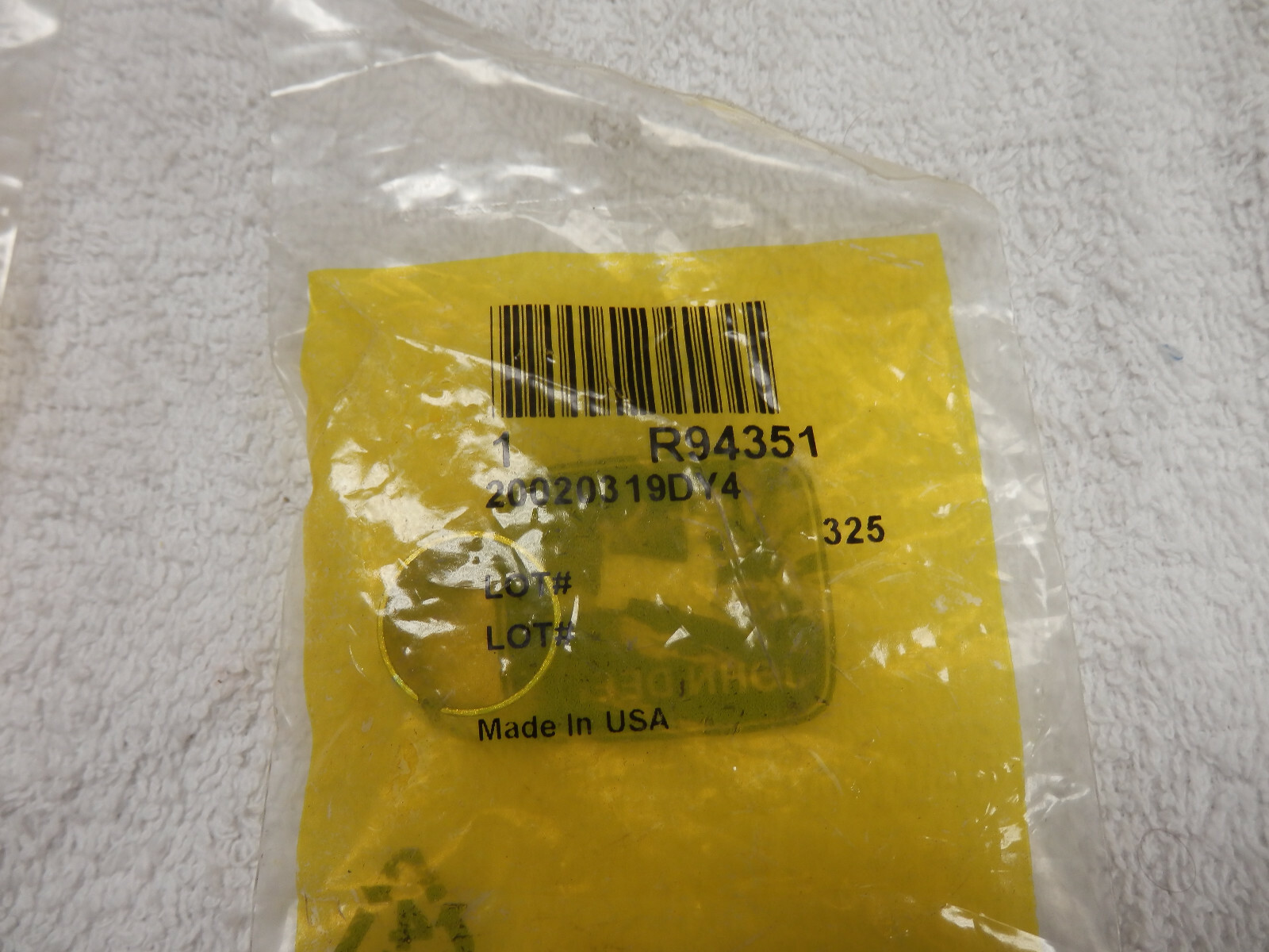 Genuine John Deere OEM Bushing #R94351 FREE SHIPPING