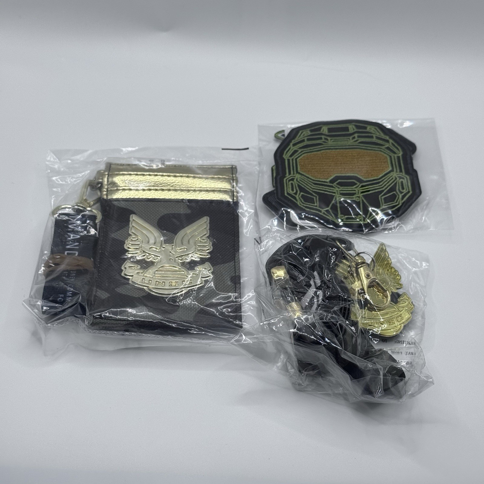 Halo UNSC Collector Box Set (Wallet Lanyard Patches Keychain) Sealed Brand New
