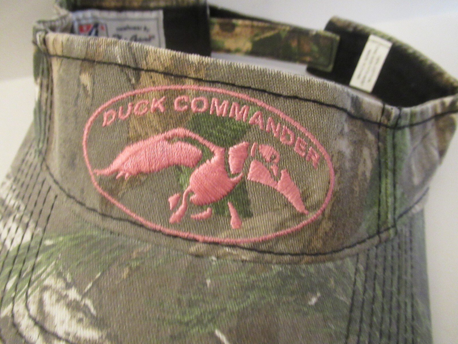 Duck Commander Ladies Visor Camouflage Pink Embroidery