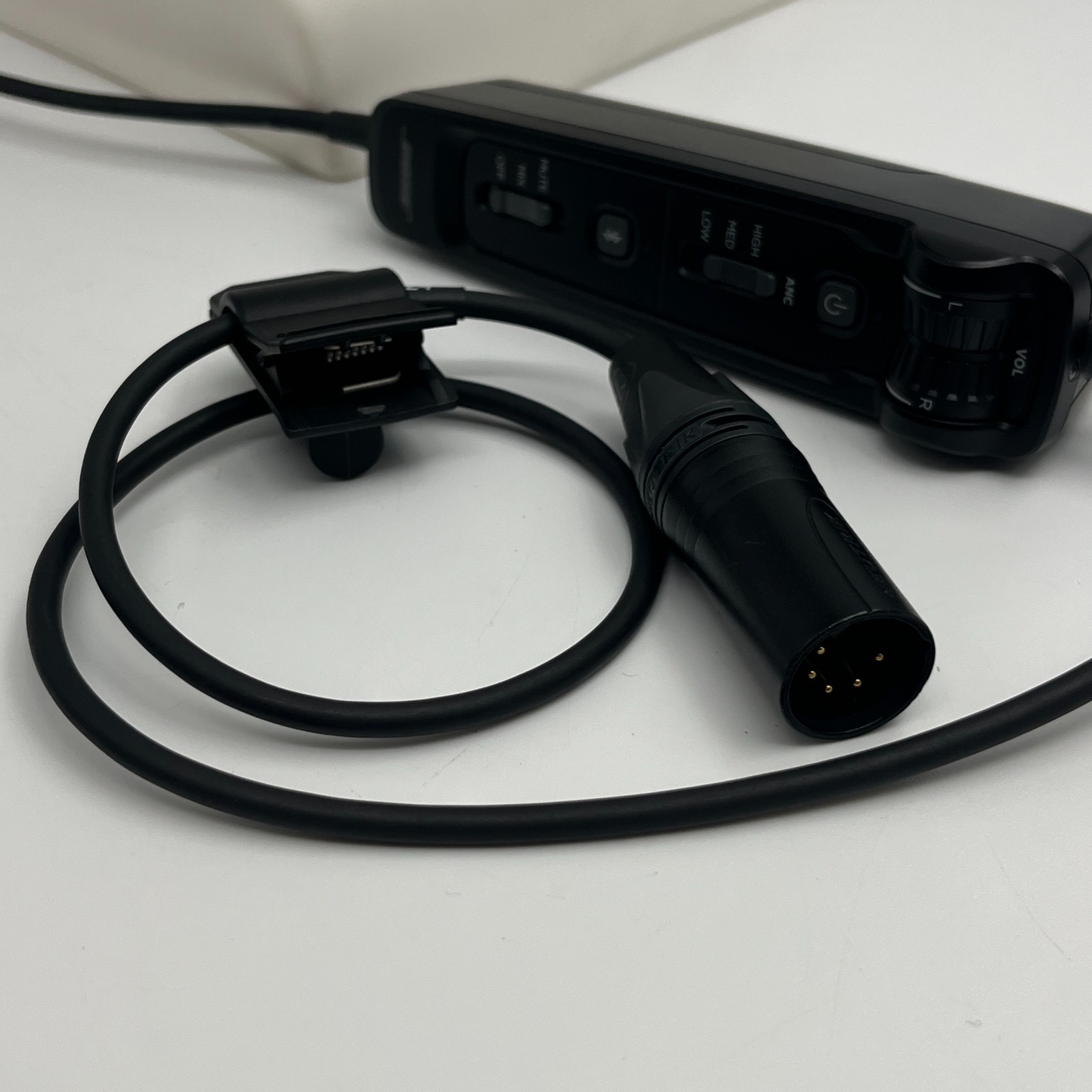Excellent Bose A30 Bluetooth Headset 5-Pin and Dual GA Adapter + Case BUNDLE