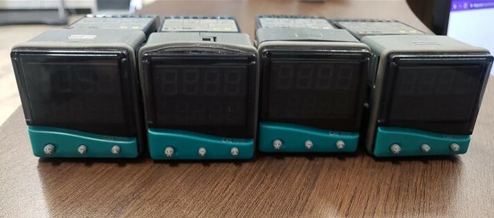 Cal Controls 9500 Temperature Controller Code 95D210A000
