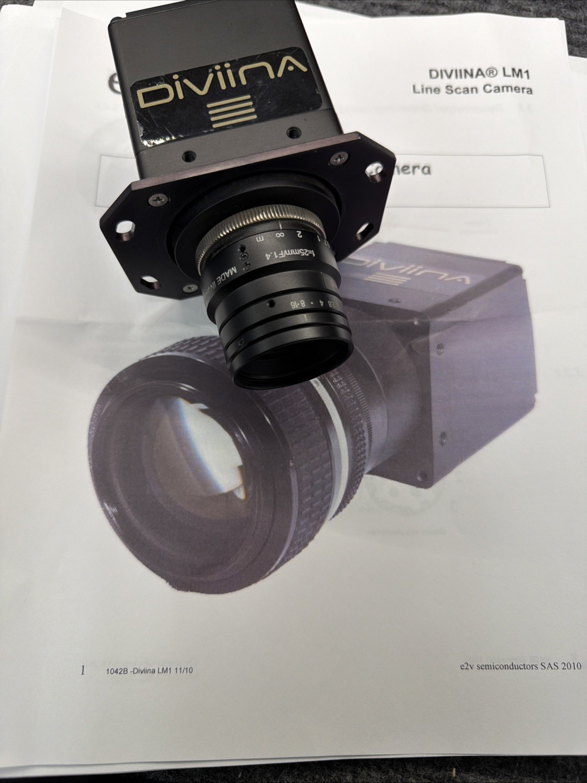 Diviina LM1 Line Scan Camera 6-24v Rj45 HR10A W/Lens Kowa f=25mm/F1.4 E2V