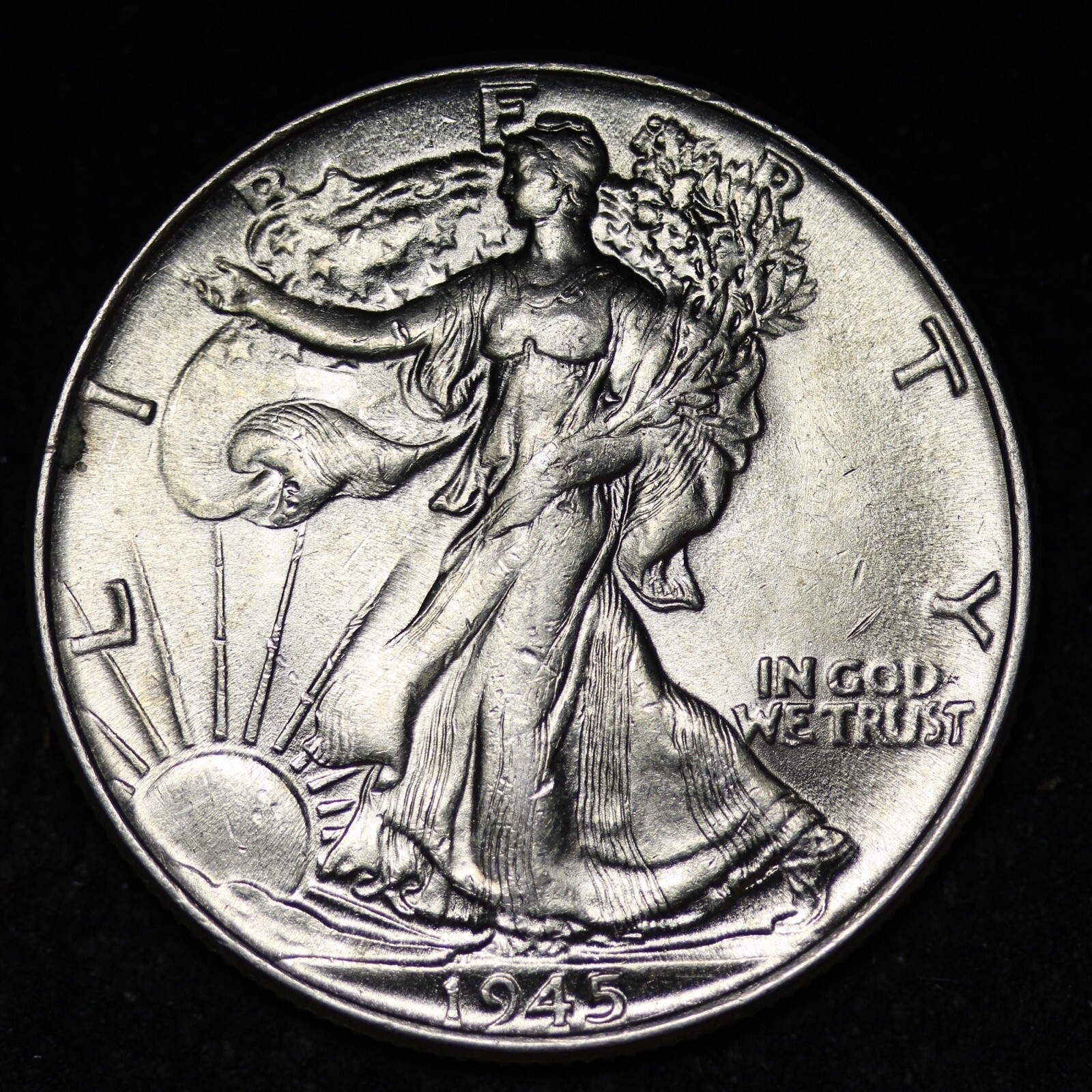 1945 WALKING LIBERTY HALF DOLLAR CHOICE BU UNCIRCULATED MS UNC W116 ZNF