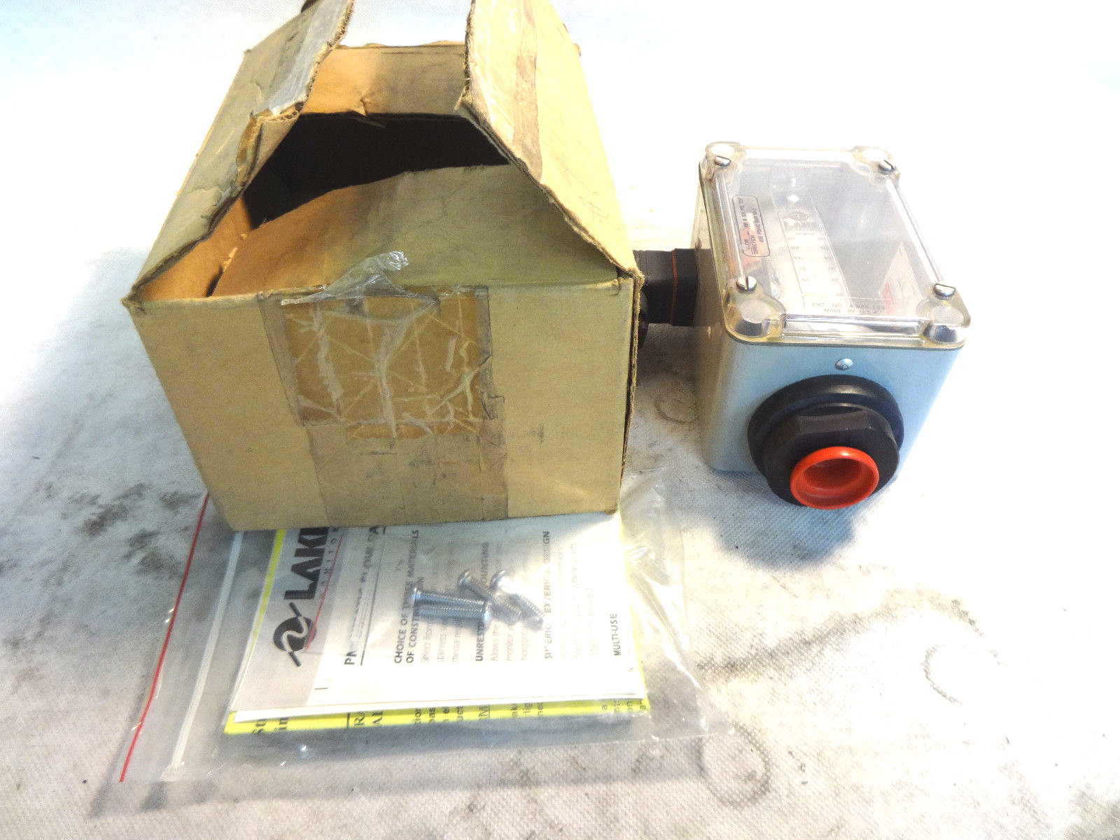 NEW IN BOX LAKE MONITORS M4A4AC15 M4A4-AC15 INLINE FLOW MONITOR-TESTER
