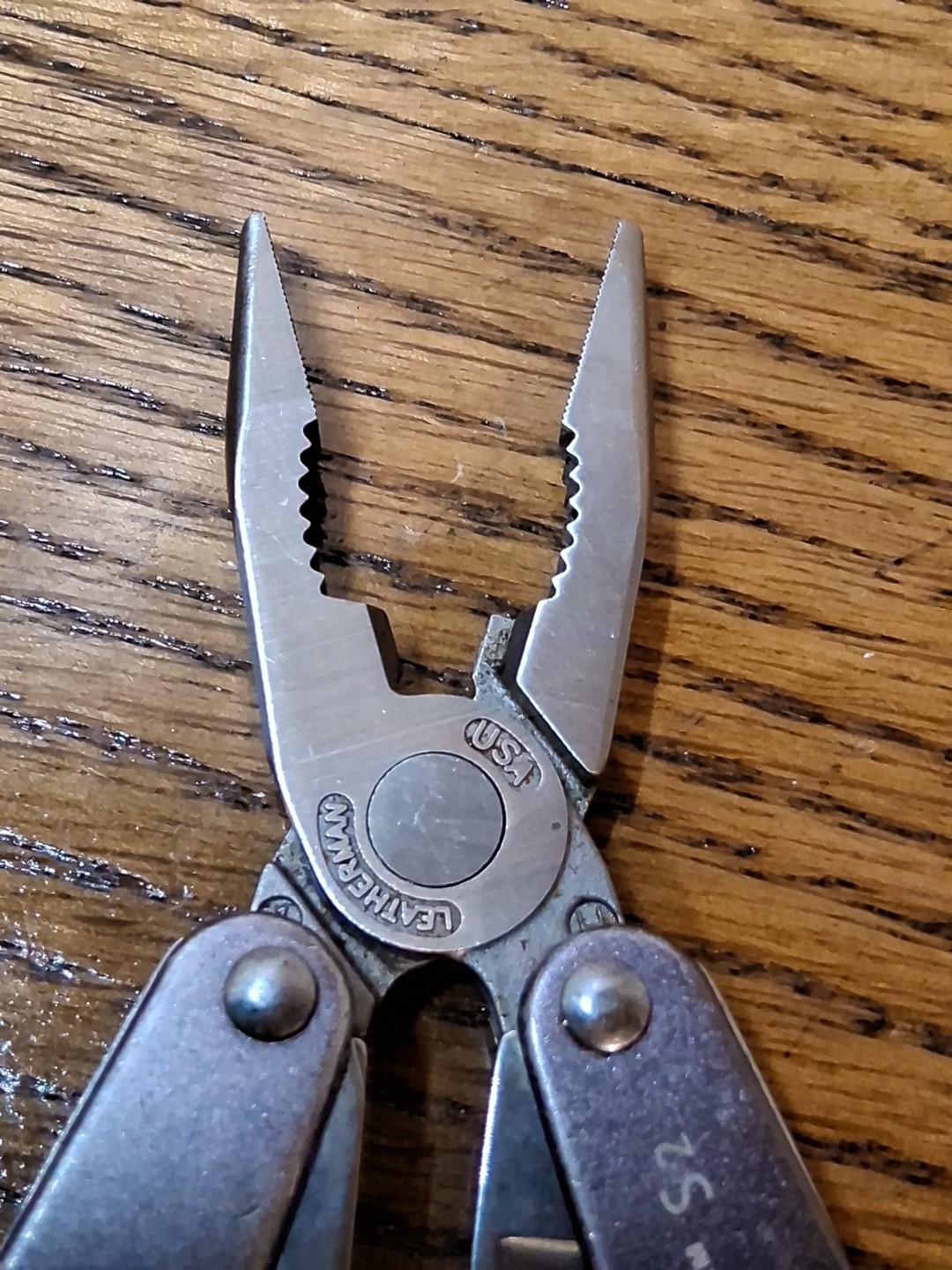Collectable Gray Leatherman Juice S2 Multitool, Good Condition!