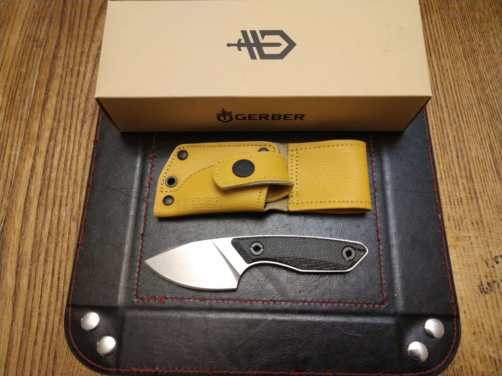Gerber Stowe Fixed Blade Knife  2.5" Blade Micarta Handle& Leather Sheath