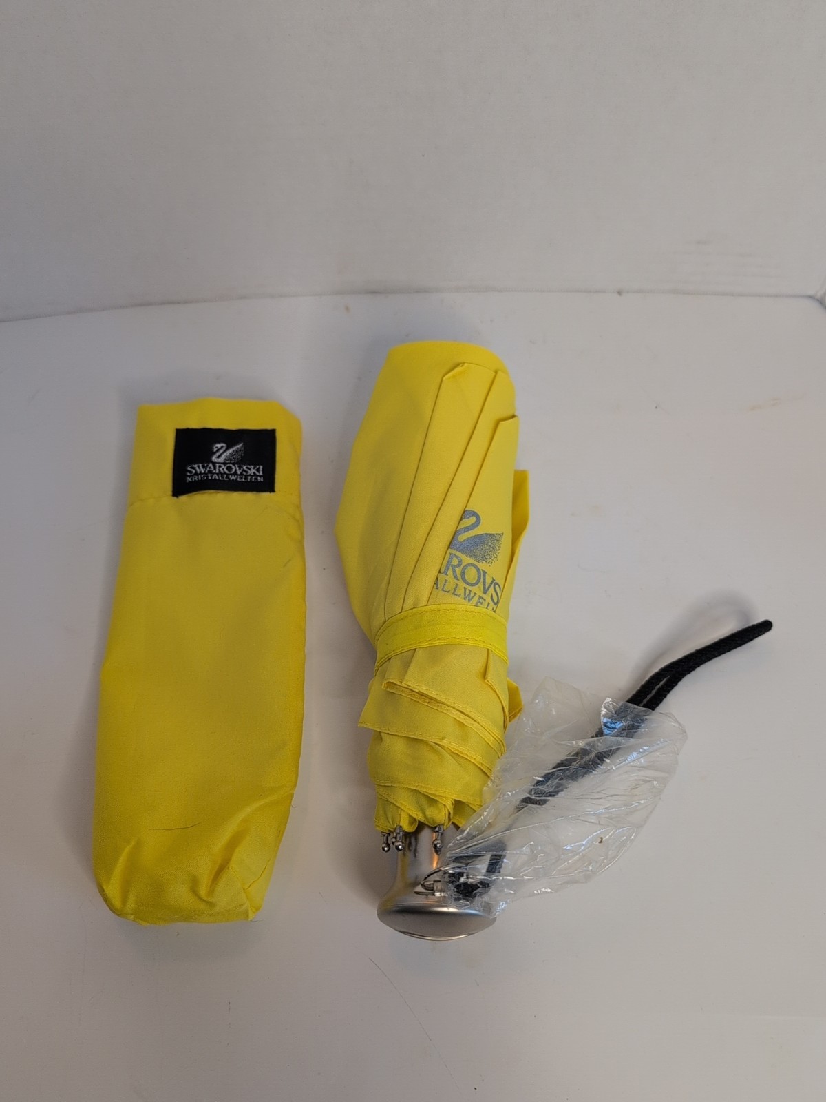Swarovski Kristallwelten Yellow Umbrella NWOT