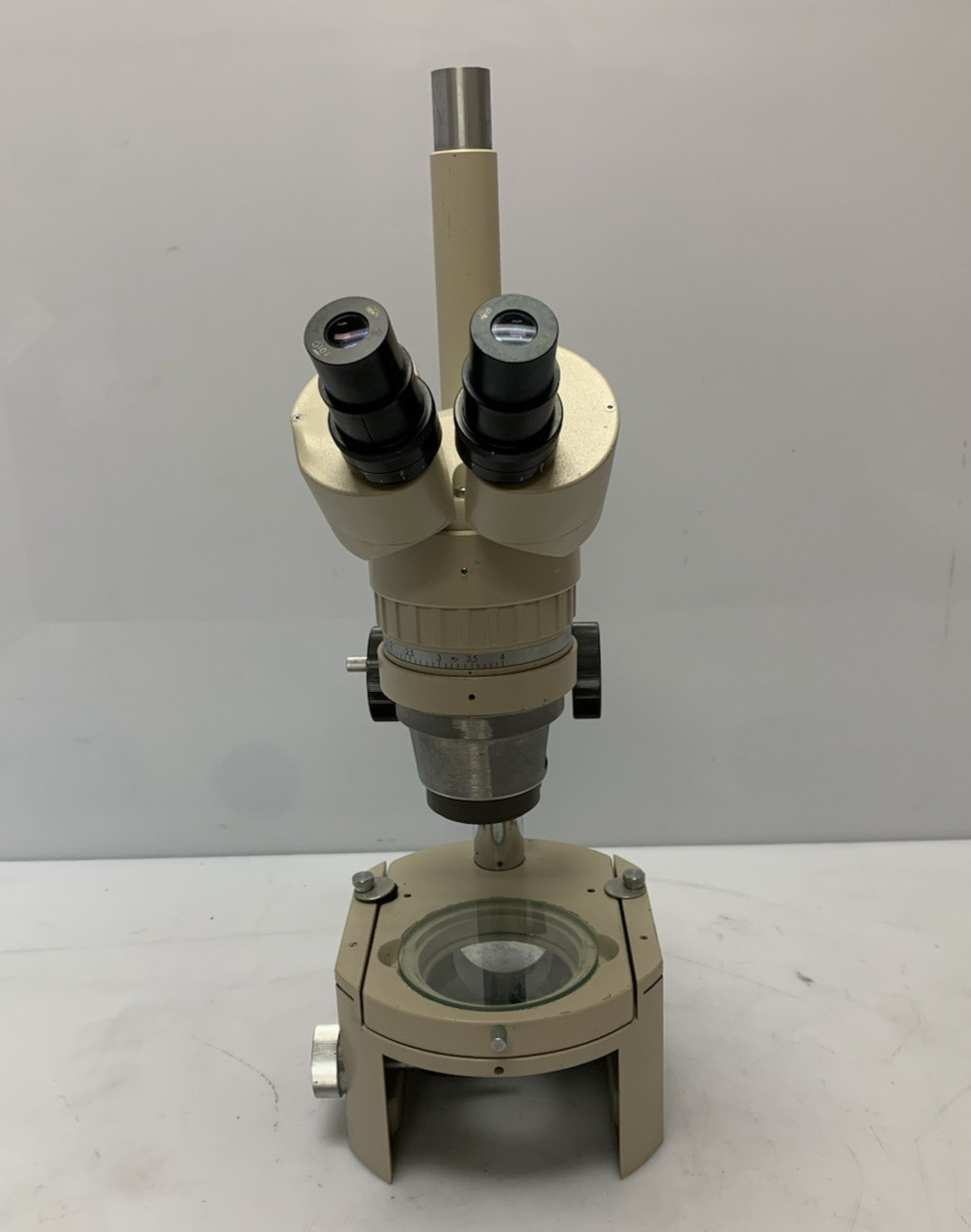 Olympus Tokyo Stereoscopic Zoom Microscope 332530