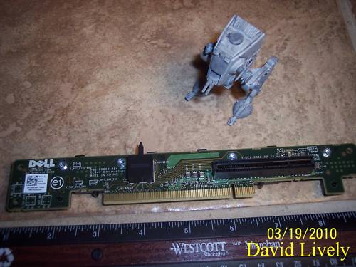 Dell W920M Poweredge R610 PCIe Riser PCIE X8 Board CN-0W920M