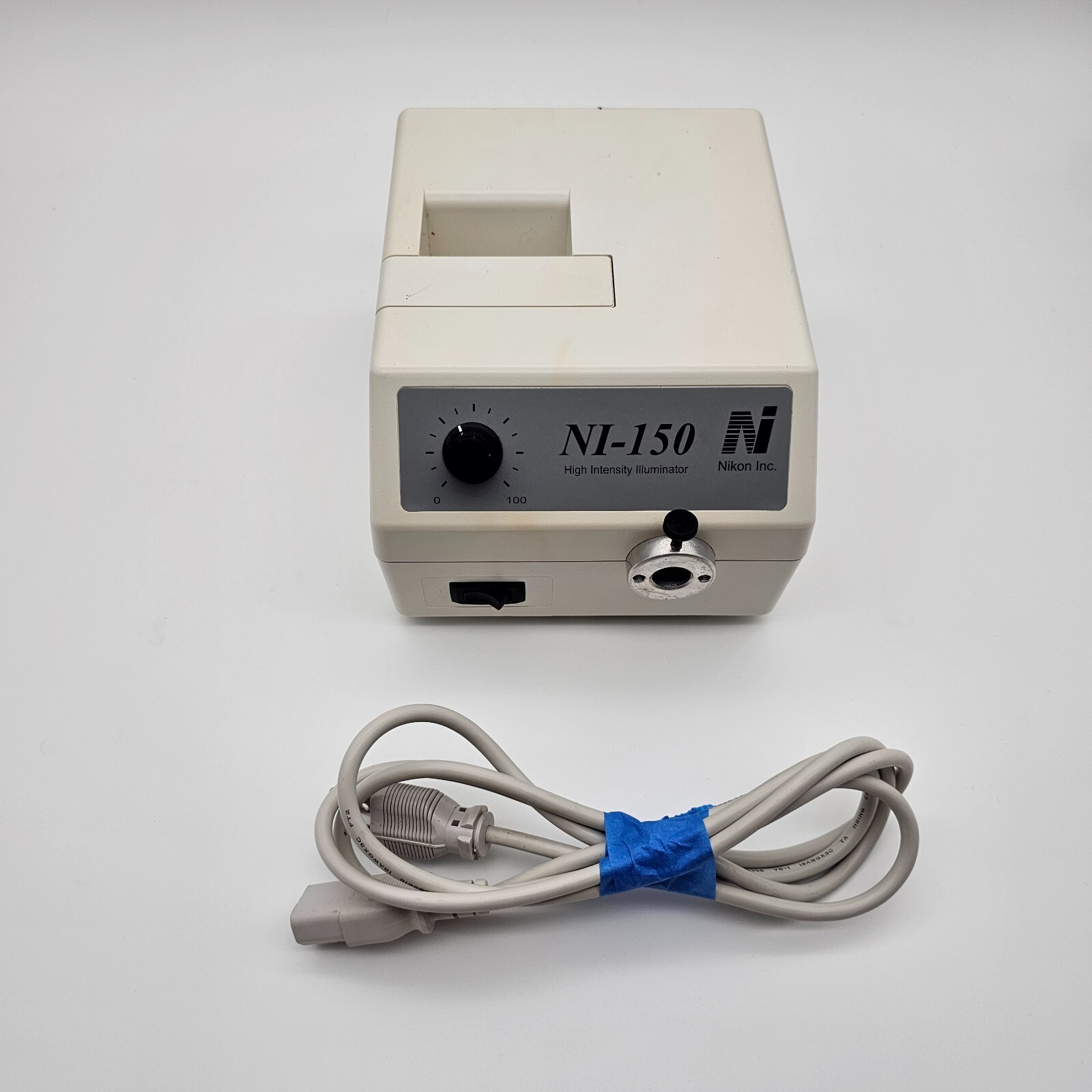 Nikon Ni-150 High Intensity Illuminator Lamp