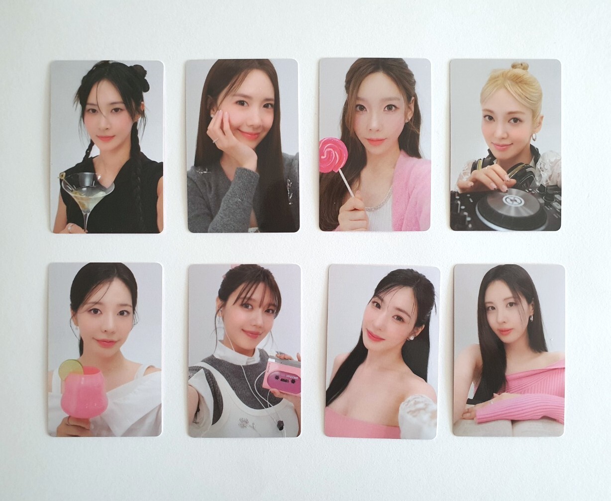 SMTOWN 2025 : The Culture, The Future Family Version Official Photocard - SNSD