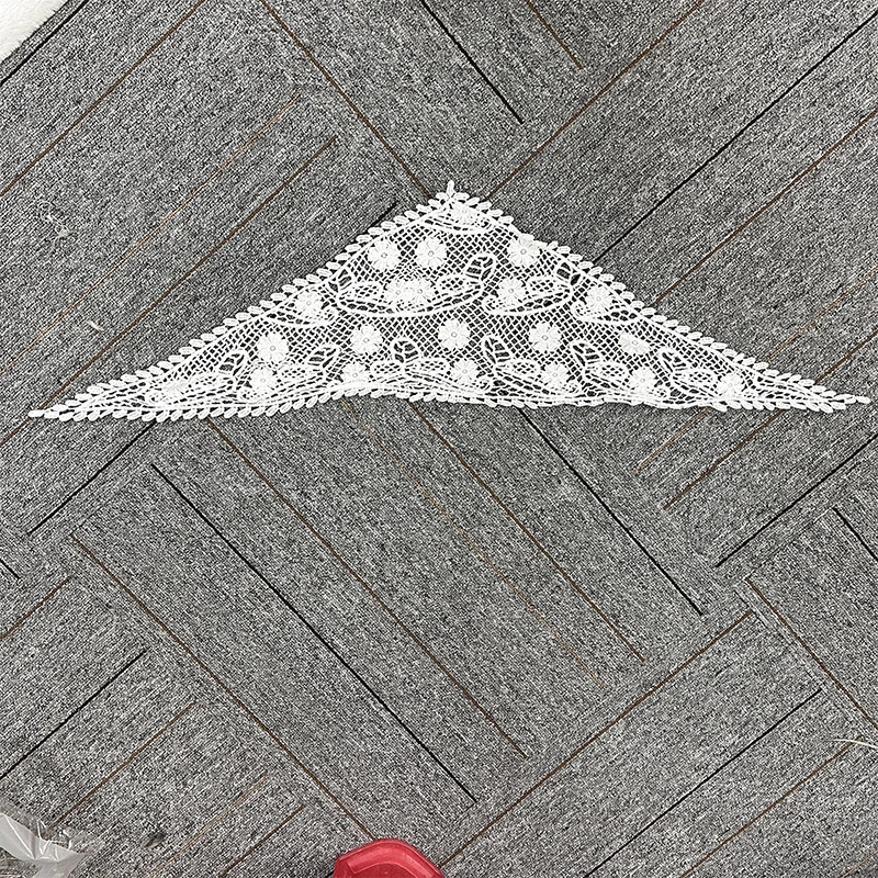 Women Lace Triangle Scarf Sweet Girls Sunscreen Scarf Spring Summer French Beach