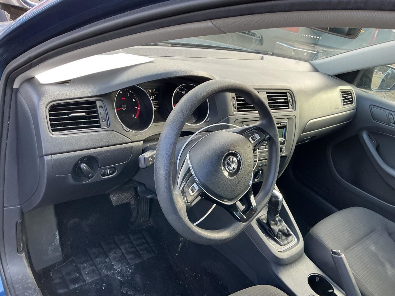 JETTA 2015 Glove Box 4943318