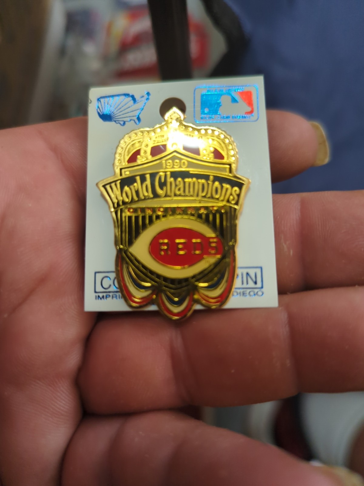 1990 World Series Champions Cincinnati Reds / Lapel Pin Official MLB