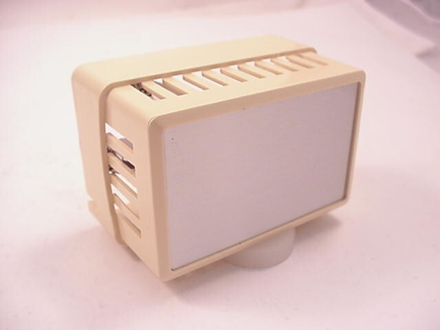 Johnson Controls TE-4000-21 Wall Temperature Sensor Cover   Ships the Same Day