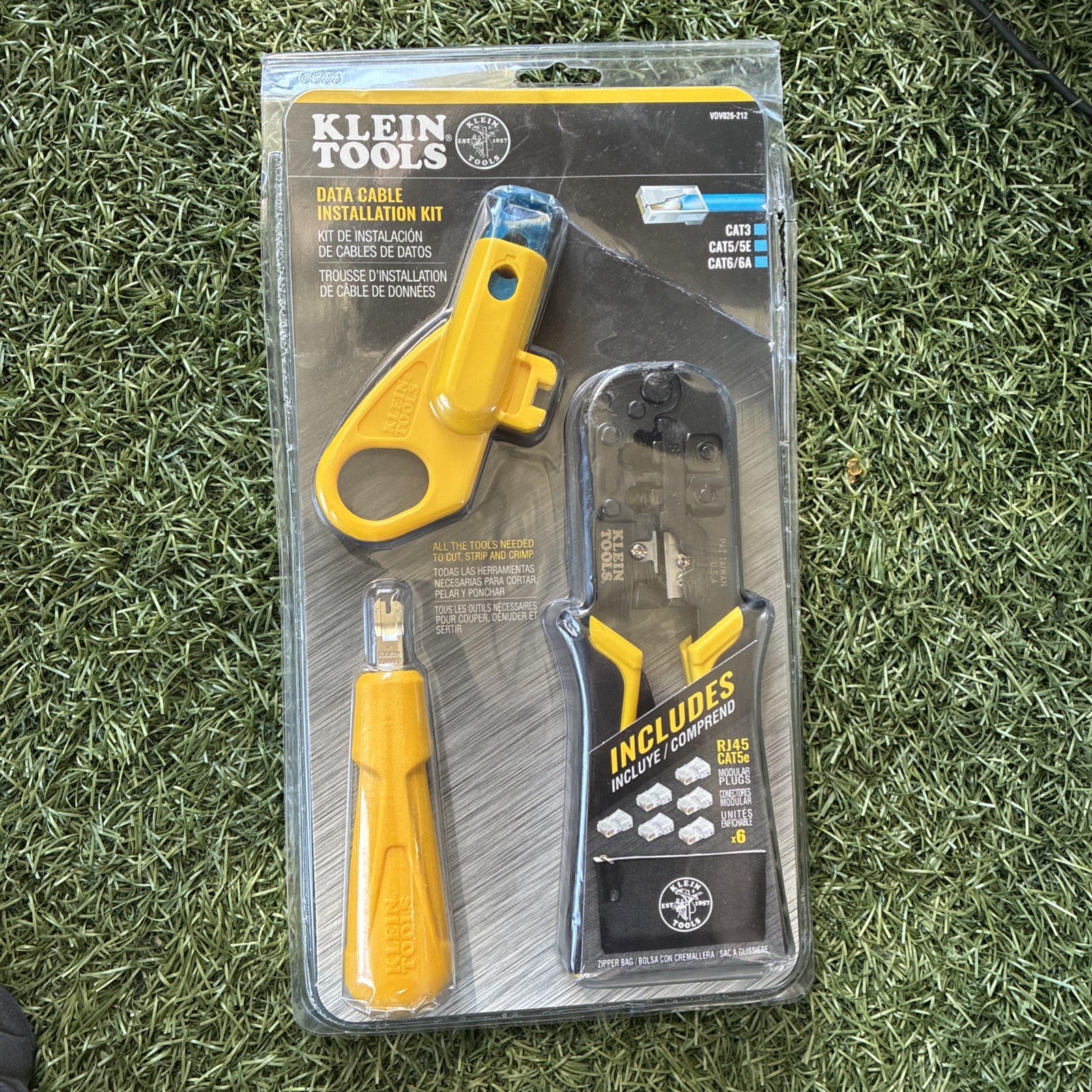 Klein Tools Data Cable Installation Kit With Zipper Pouch Model VDV026-212 New