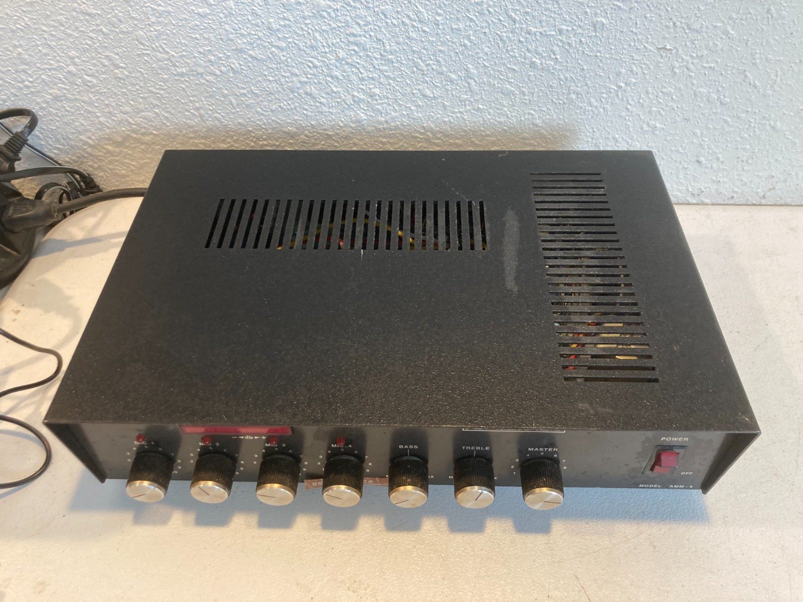 Bogen Amm-4 Amplifier With Rack Panel Mounts!