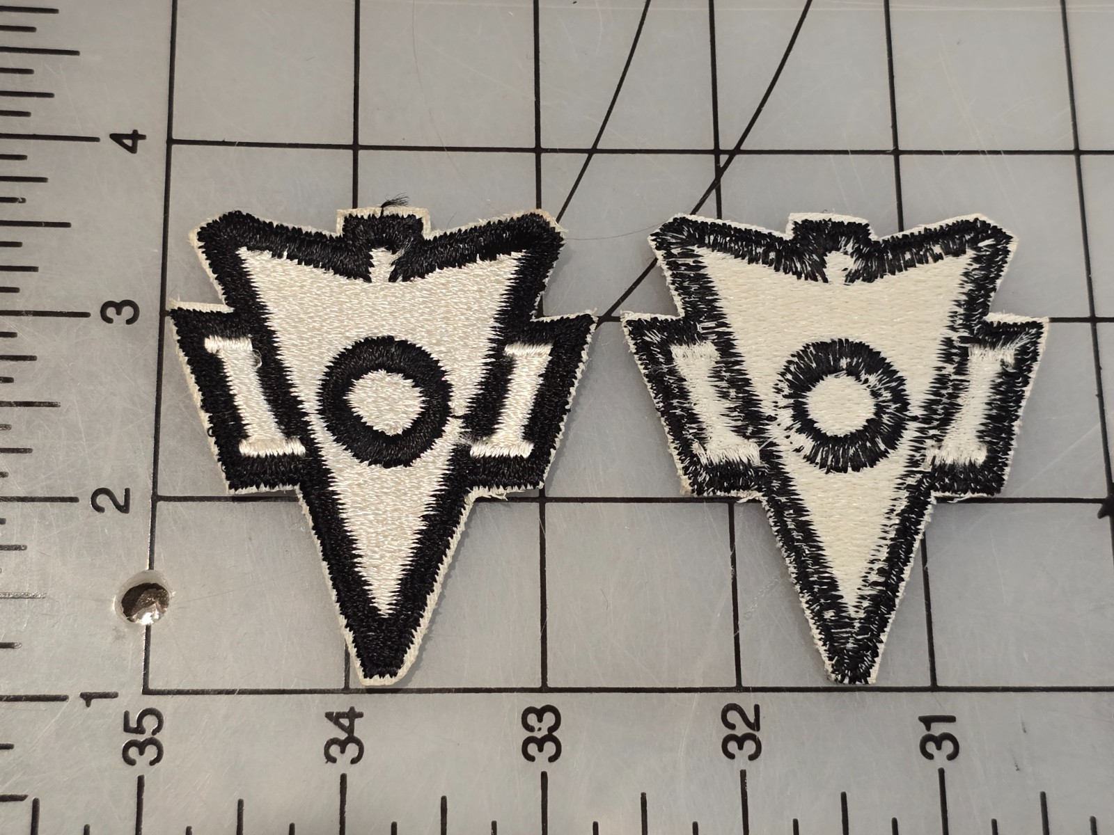 Original Patch US Army Vietnam 101 Airborne Recondo Cut Edge 3903