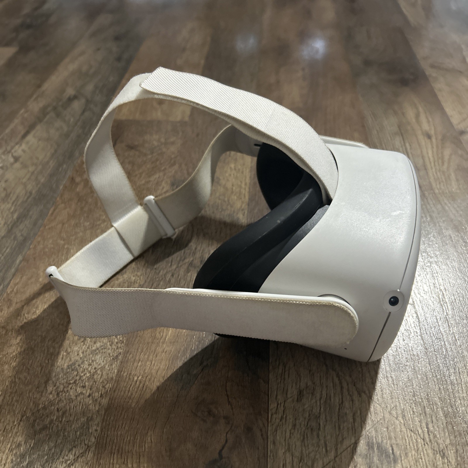 Meta Quest 2 - 64GB - Headset Only