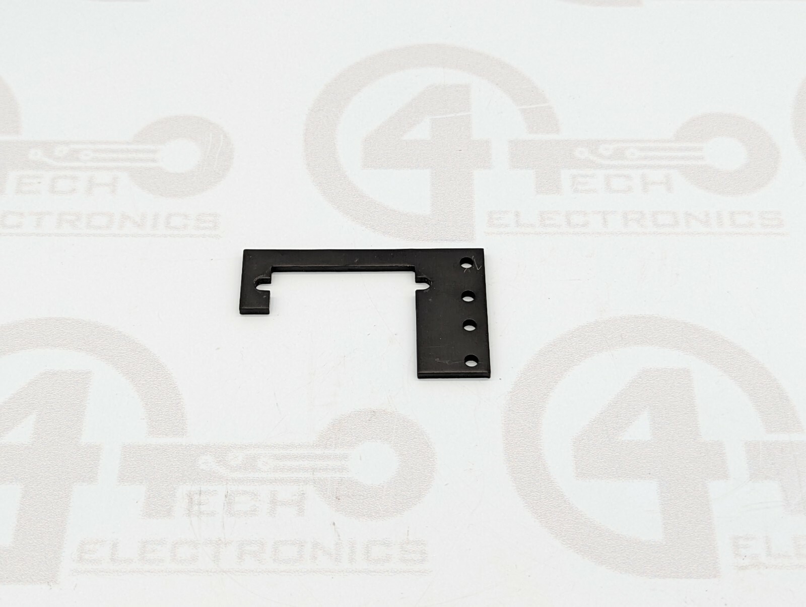 Universal Instruments Plate Connector 46211502