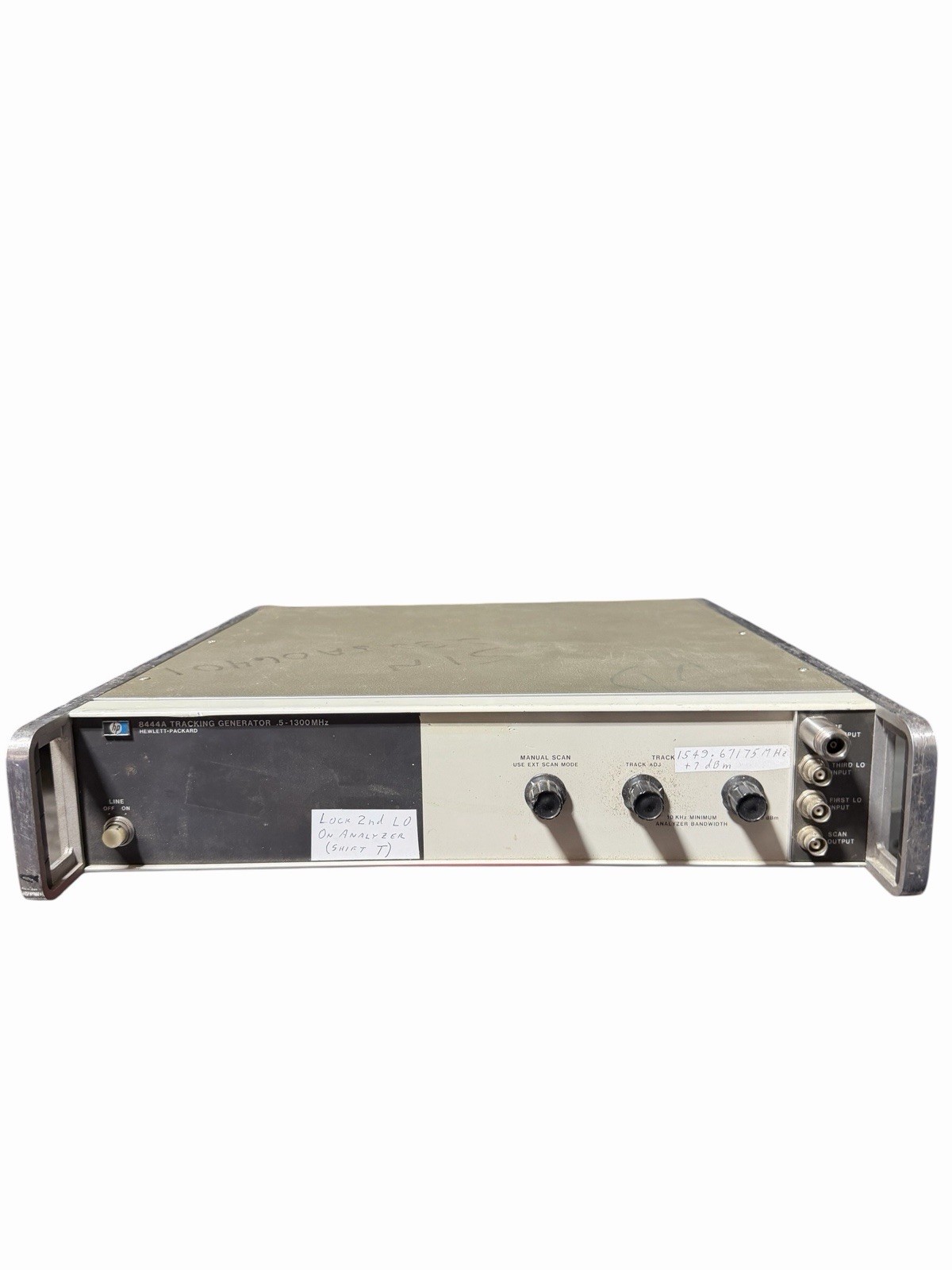 HP Hewlett Packard 8444A Tracking Generator .5-1300MHz